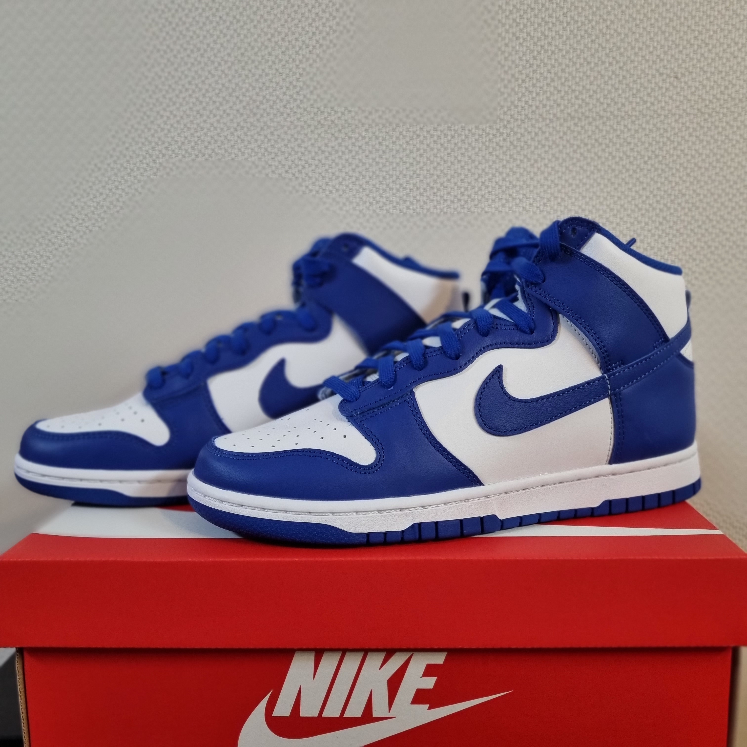 Nike Dunk High Retro Game Royal 착용 스타일