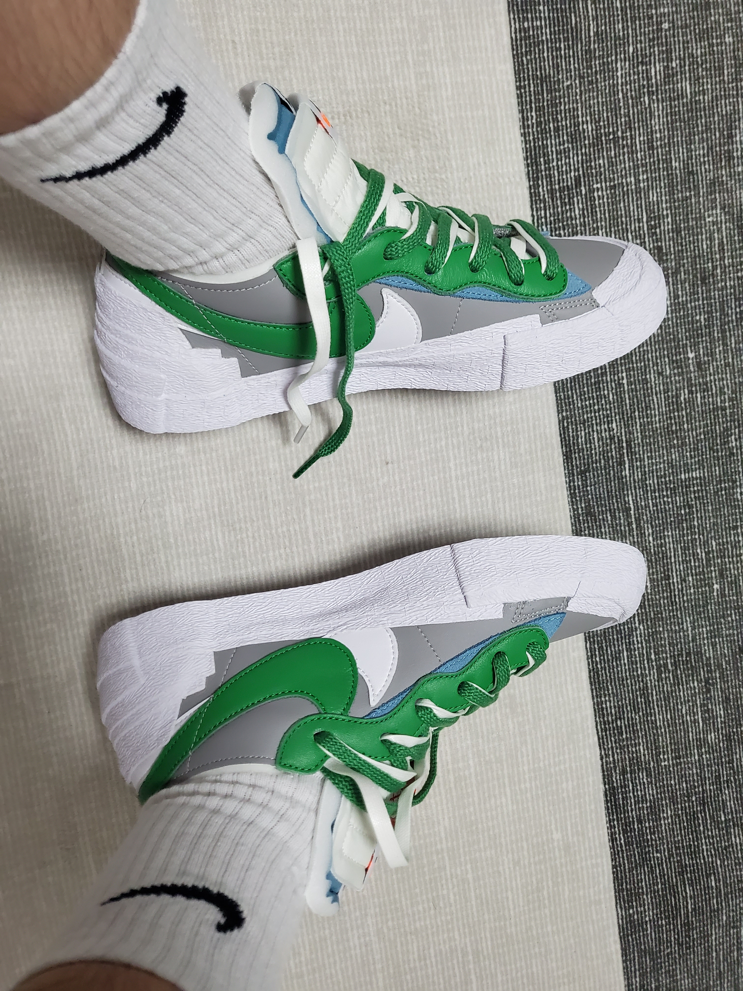Nike x Sacai Blazer Low Classic Green 착용 스타일