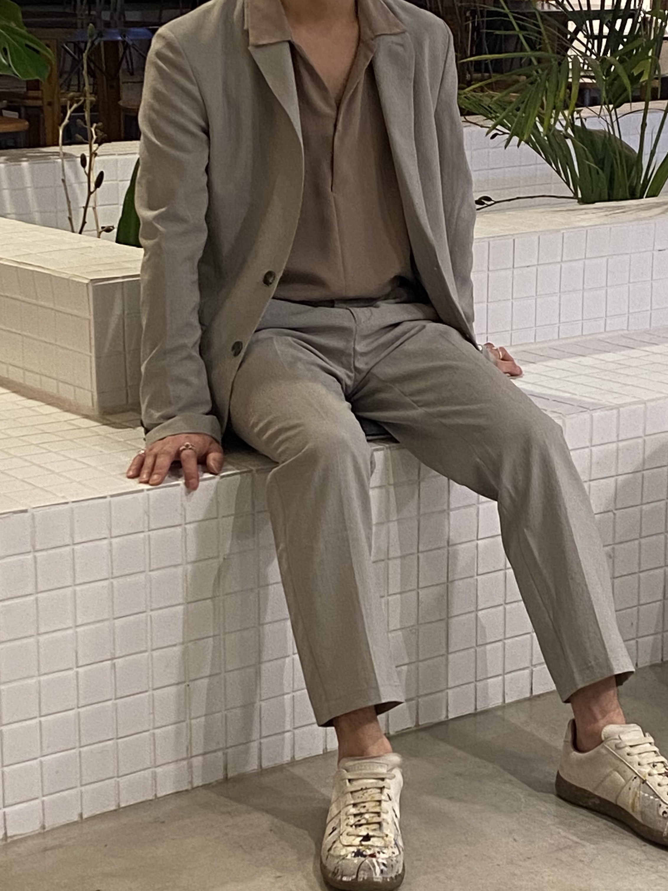 Maison Margiela Replica Paint Drop Sneakers 착용 스타일 - 2