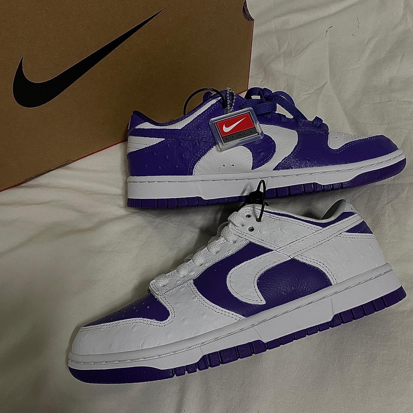 (W) Nike Dunk Low SE Flip 착용 스타일 - 1