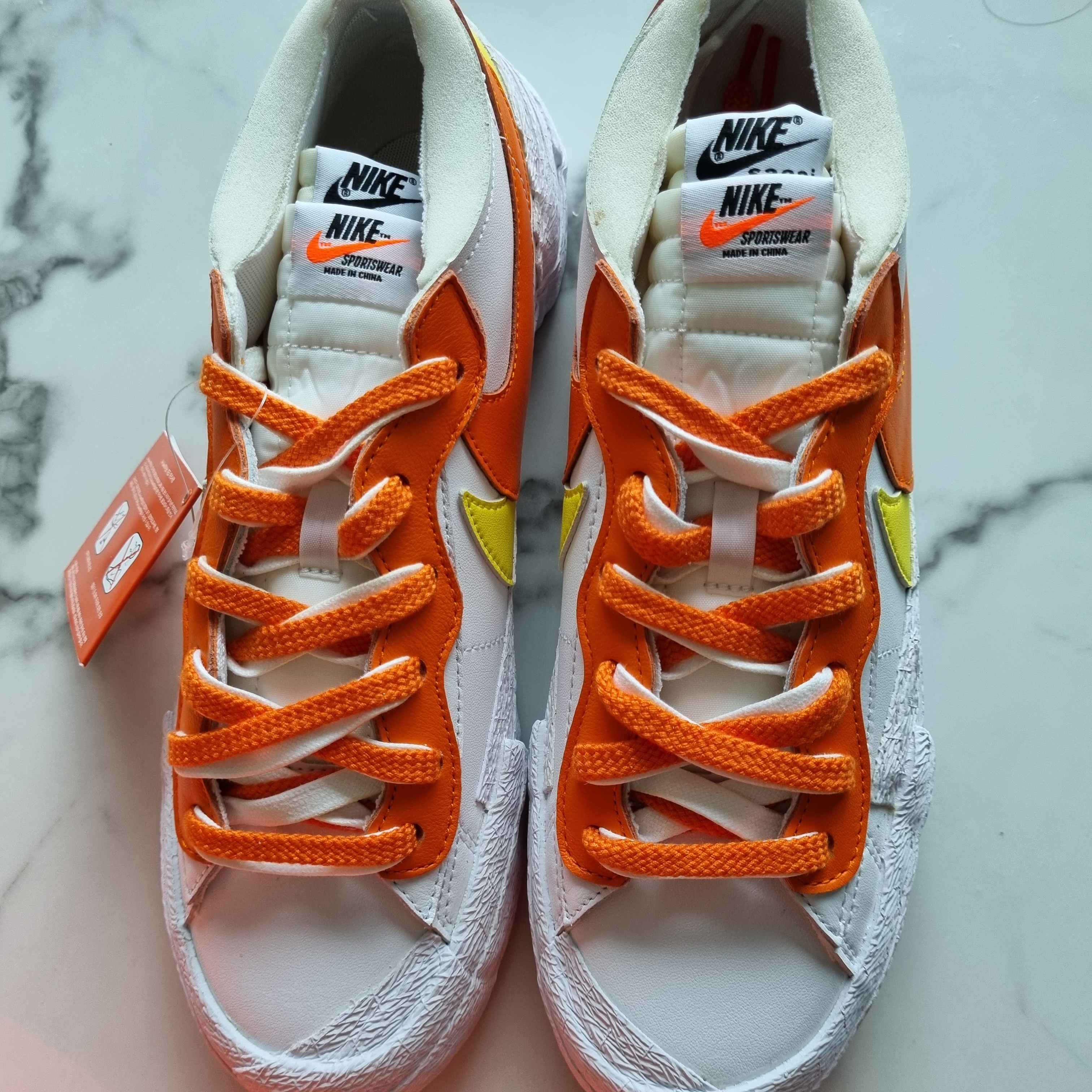 Nike x Sacai Blazer Low Magma Orange 착용 스타일 - 1