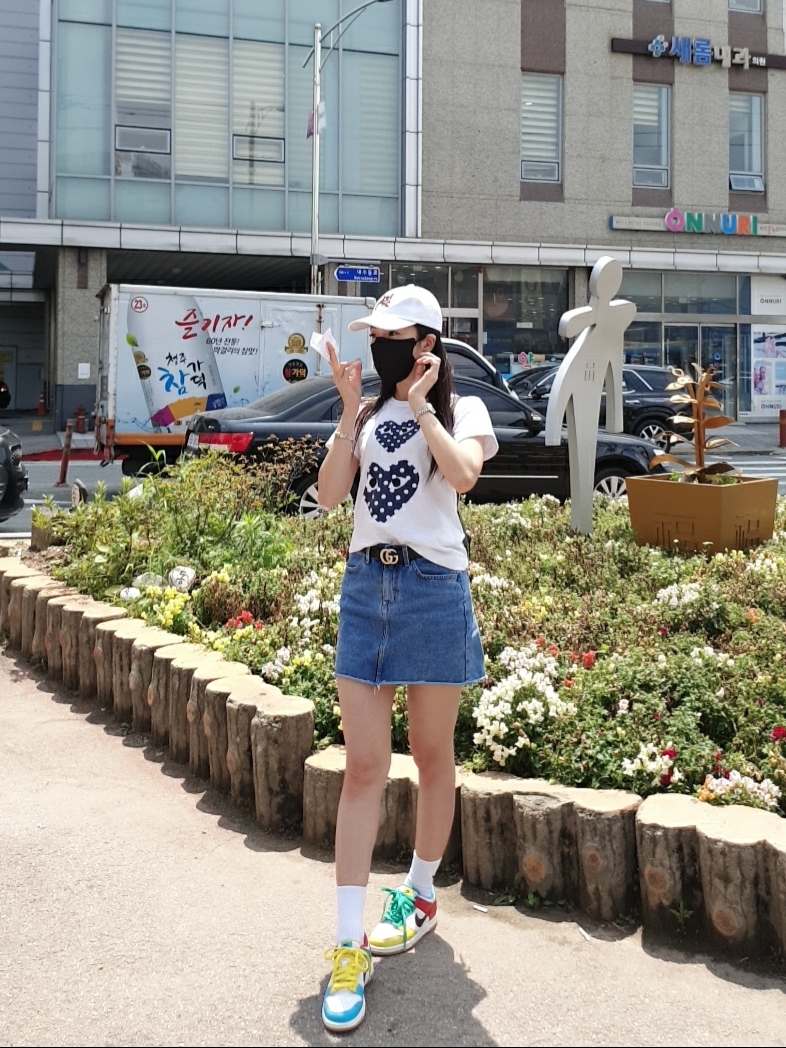Nike Dunk Low SE Free.99 White, (GS) Nike Dunk Low SE Free.99 White 착용 스타일 - 4