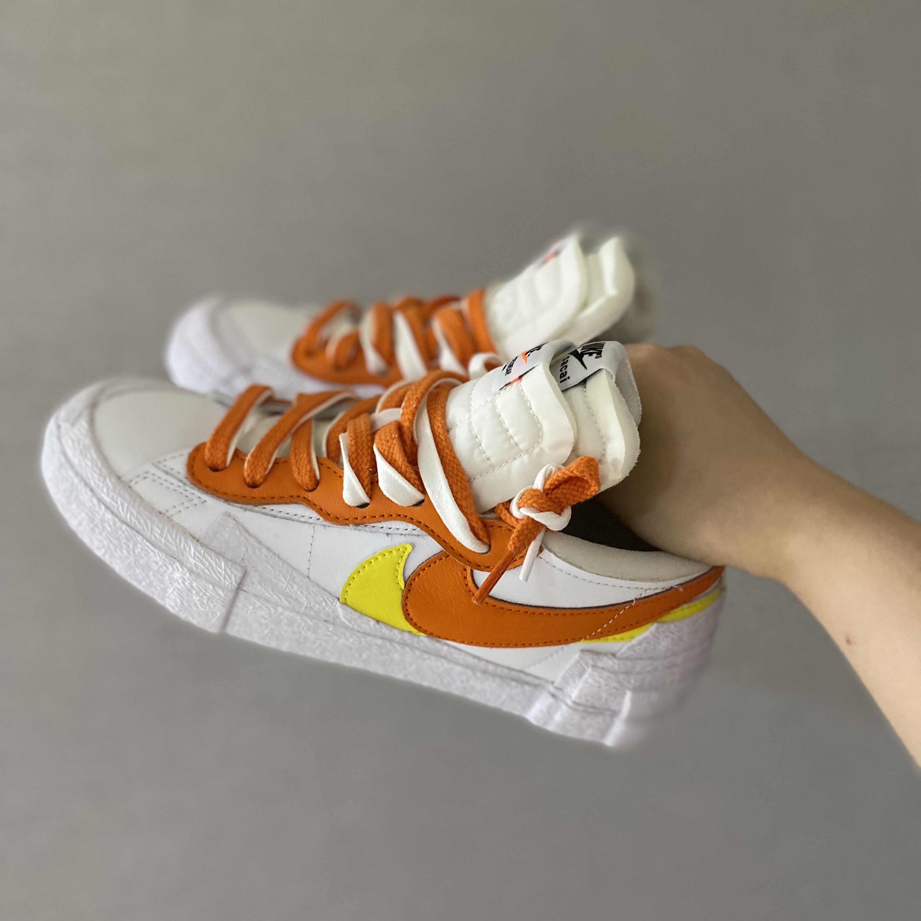 Nike x Sacai Blazer Low Magma Orange 착용 스타일 - 1