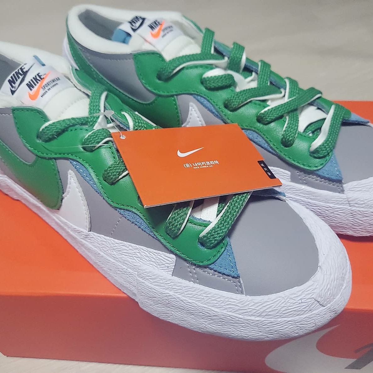 Nike x Sacai Blazer Low Classic Green 착용 스타일