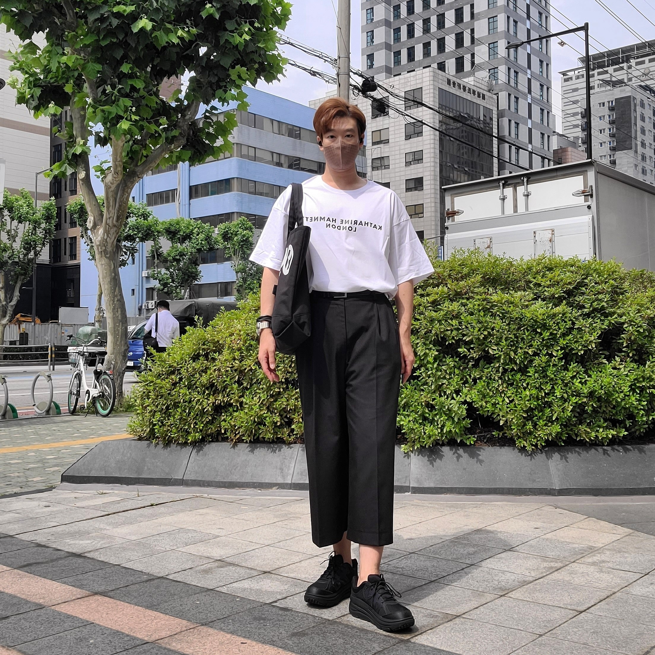 Hoka x Engineered Garments Bondi B Black 착용 스타일