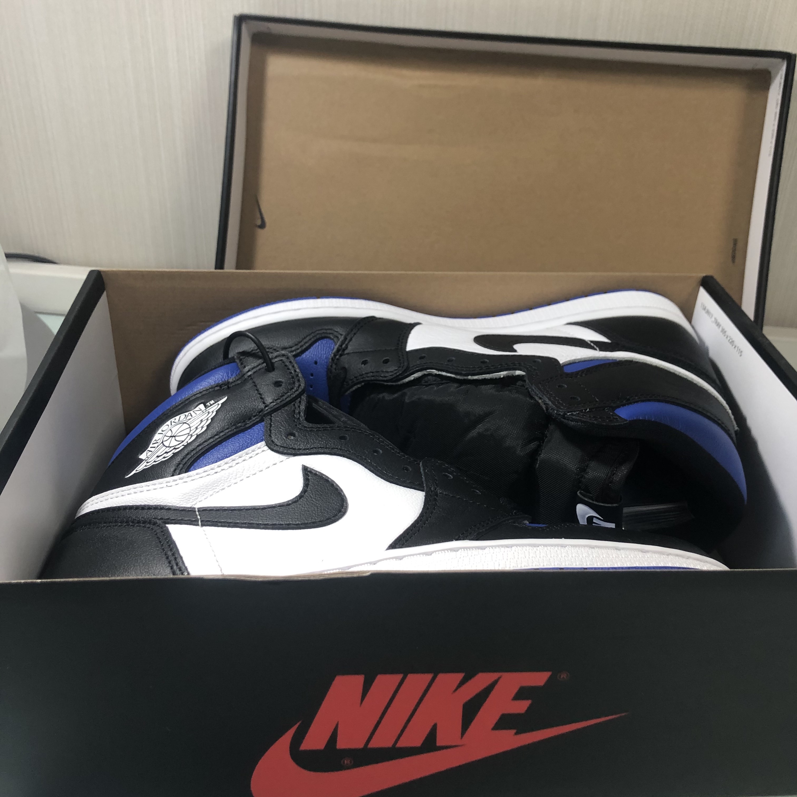 Jordan 1 Retro High OG Royal Toe 착용 스타일 - 2