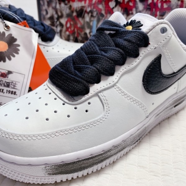 Nike x Peaceminusone Air Force 1 Low Para-Noise 2.0 착용 스타일 - 2