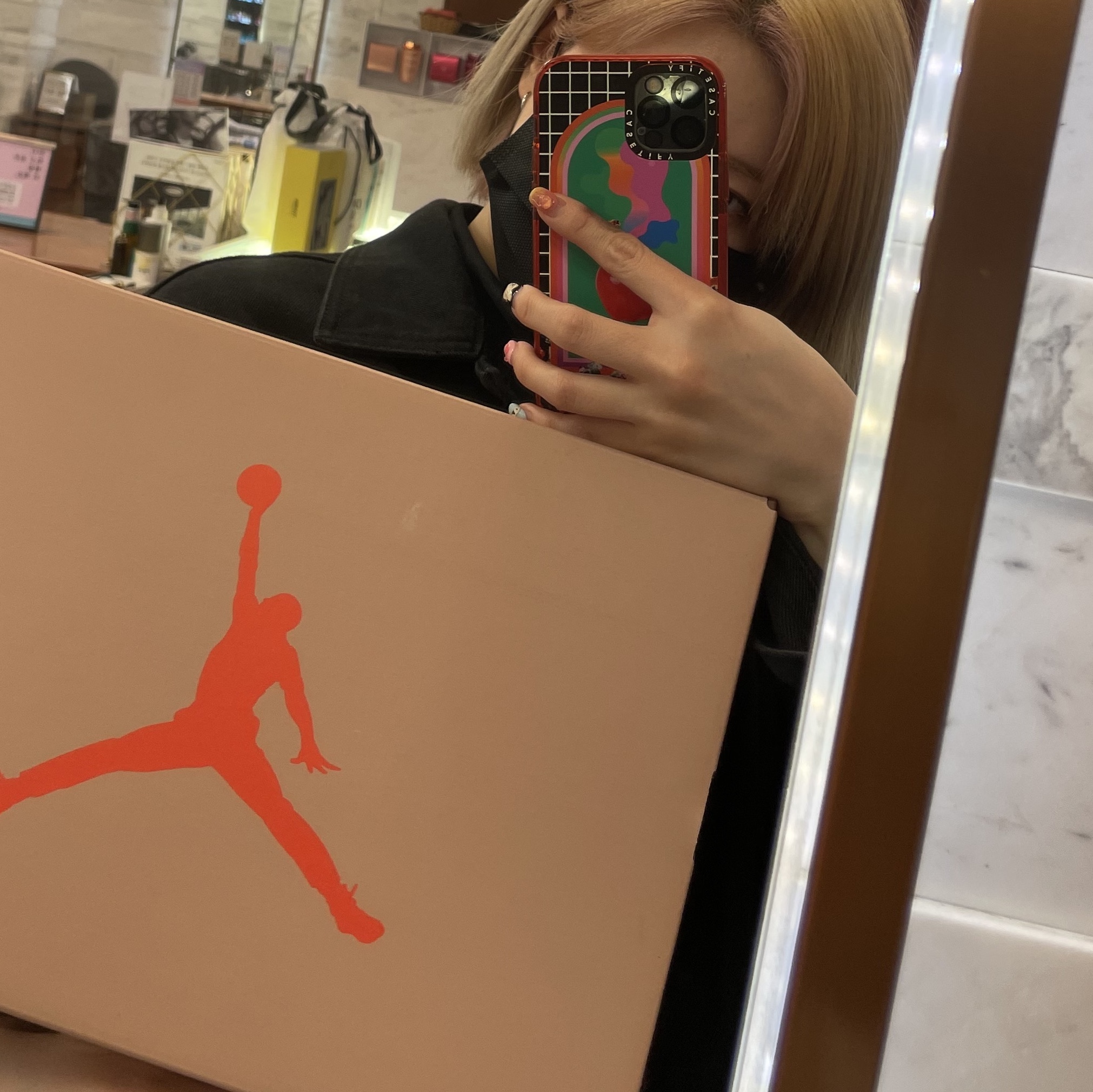 Jordan 6 x Travis Scott Retro SP British Khaki 착용 스타일 - 2