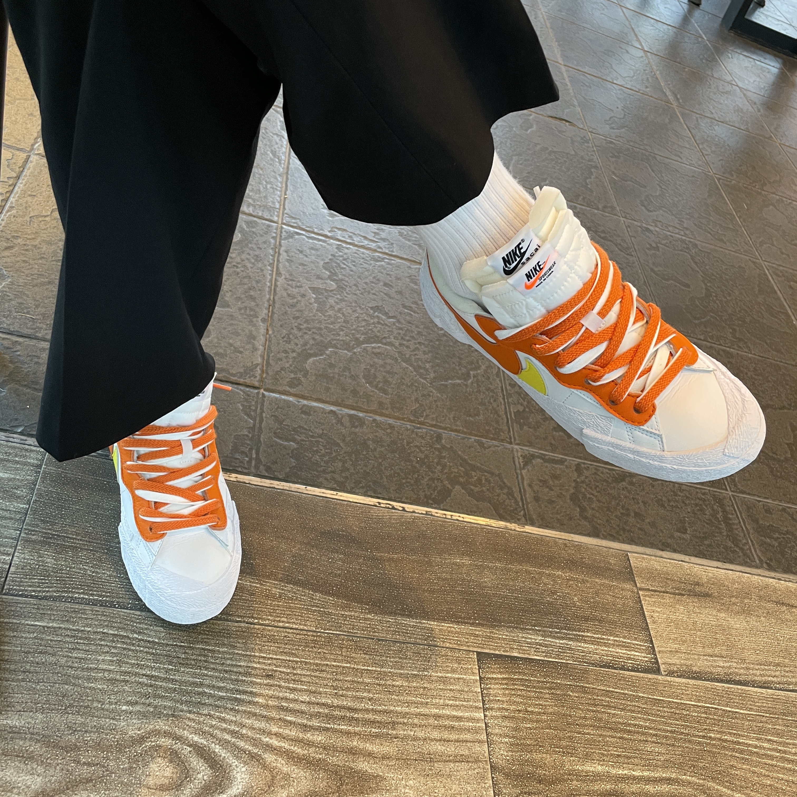 Nike x Sacai Blazer Low Magma Orange 착용 스타일