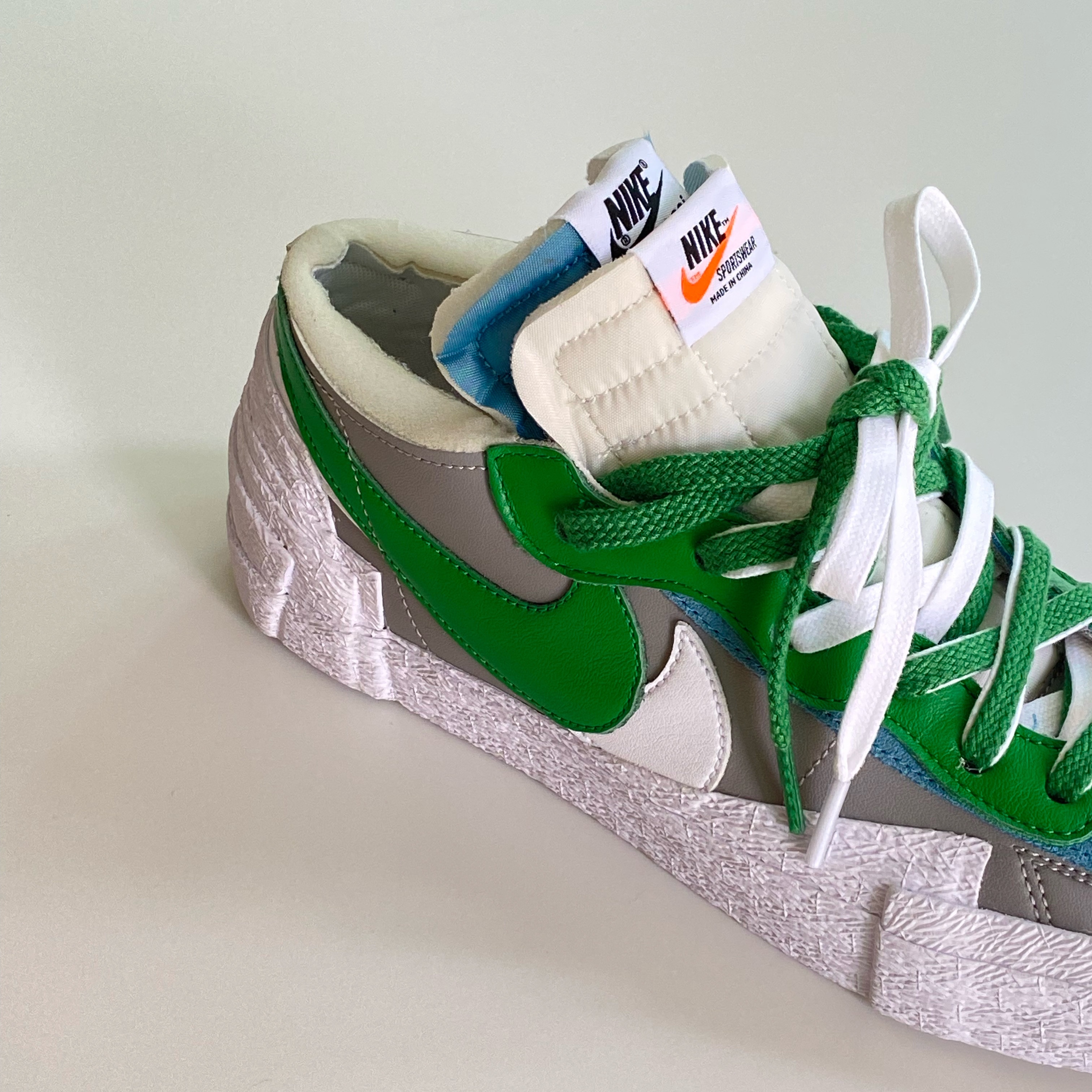 Nike x Sacai Blazer Low Classic Green 착용 스타일 - 1