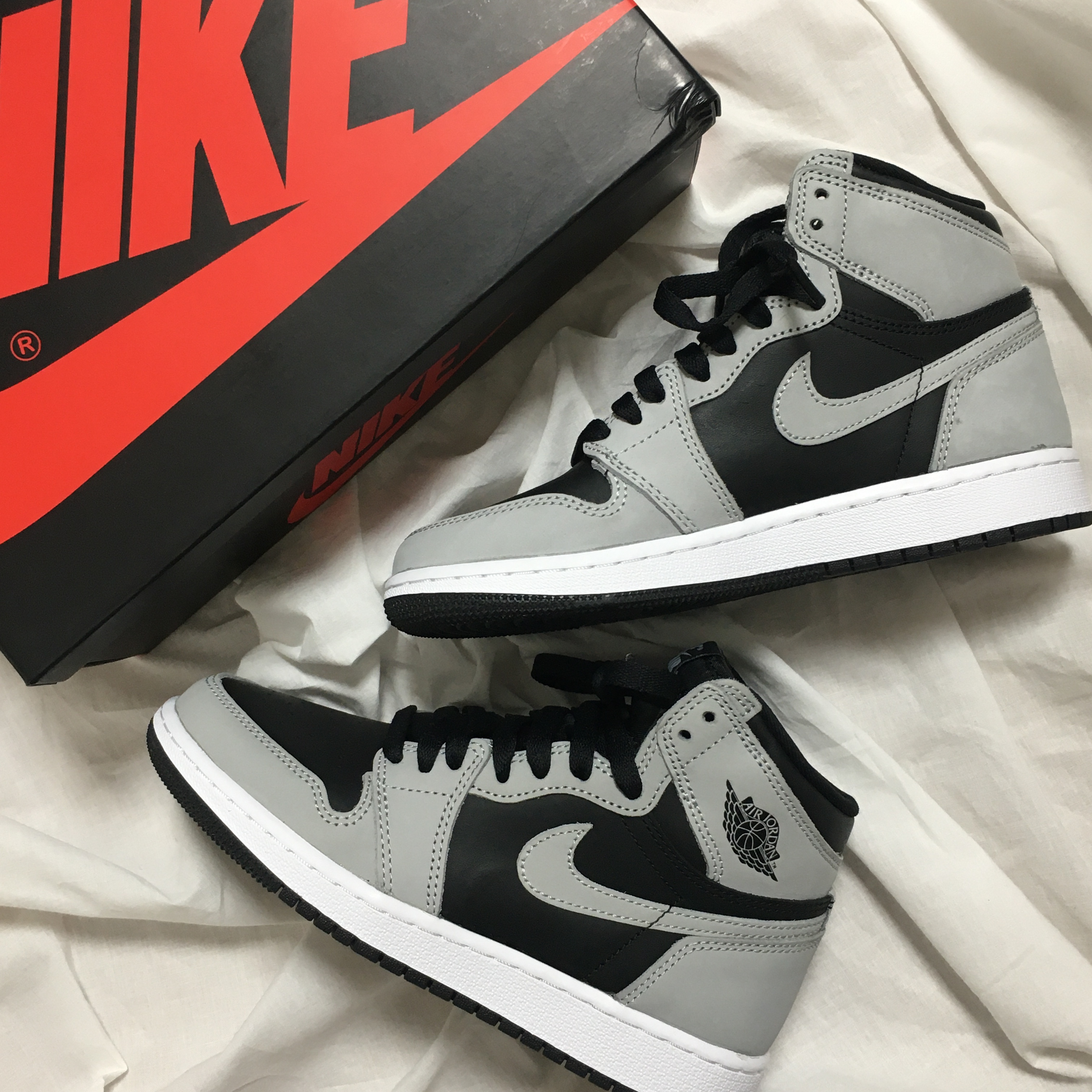 Jordan 1 Retro High OG Shadow 2.0 착용 스타일 - 1