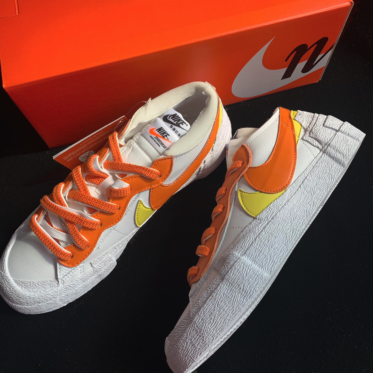 Nike x Sacai Blazer Low Magma Orange 착용 스타일