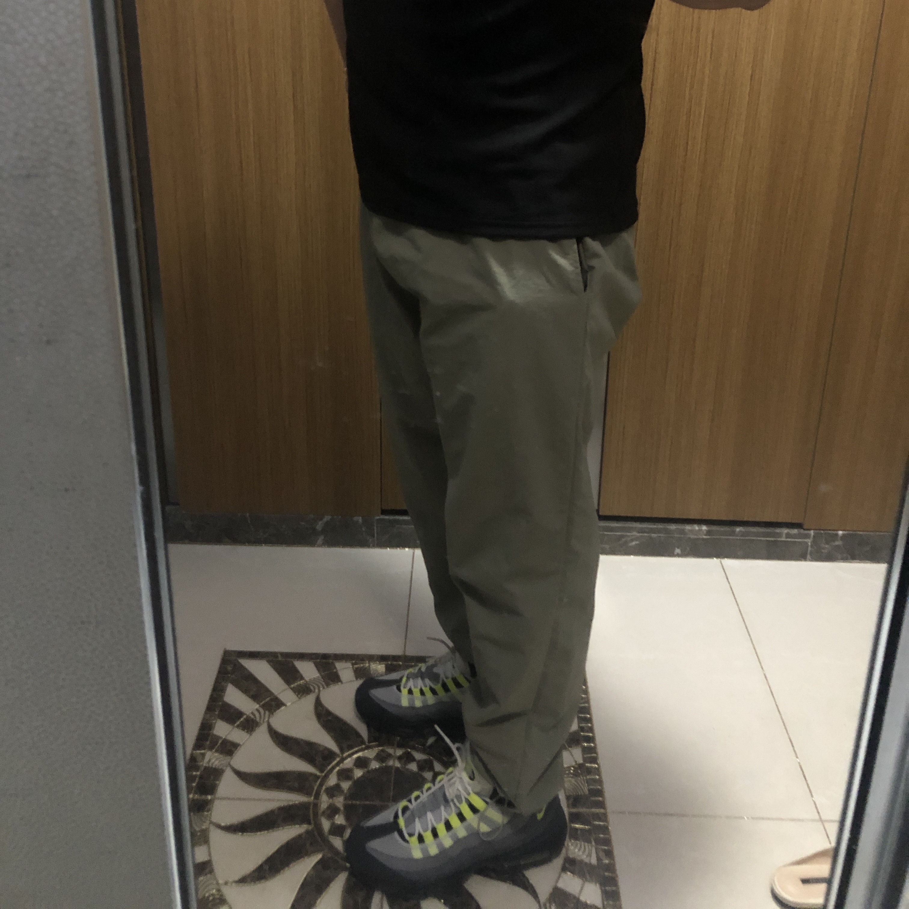 Nike Air Max 95 OG Neon Yellow 2020 착용 스타일