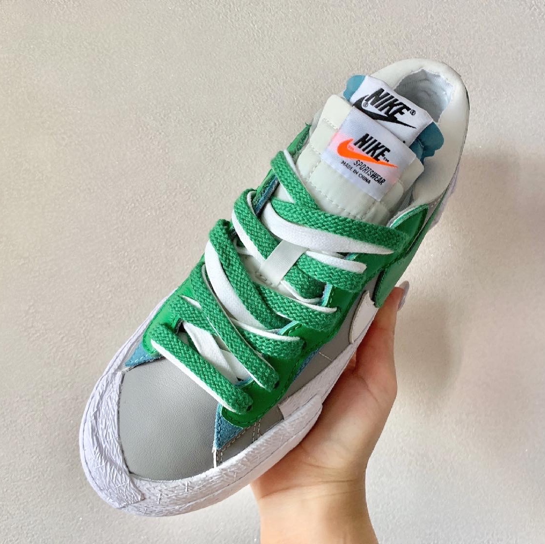 Nike x Sacai Blazer Low Classic Green 착용 스타일 - 2