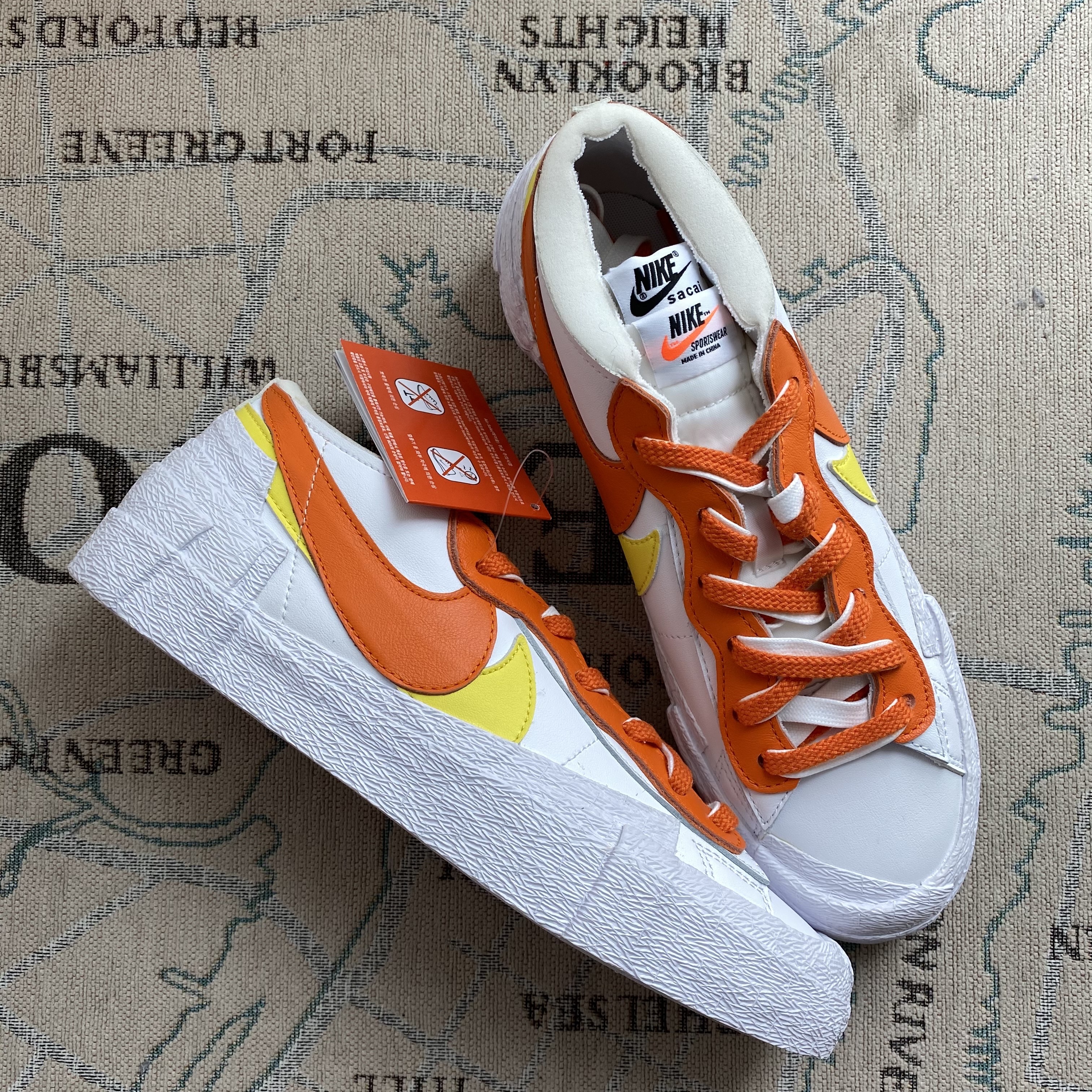 Nike x Sacai Blazer Low Magma Orange 착용 스타일