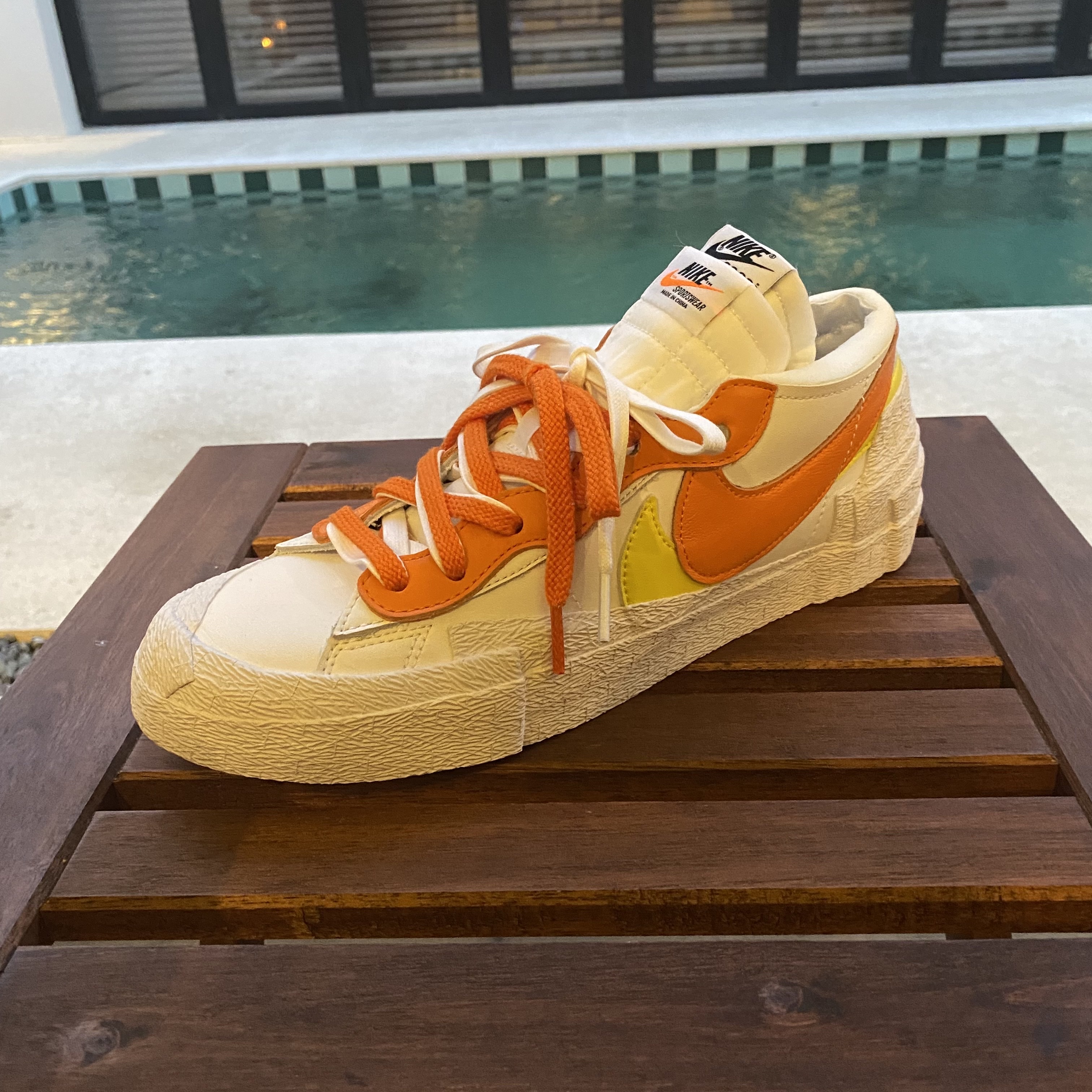 Nike x Sacai Blazer Low Magma Orange 착용 스타일