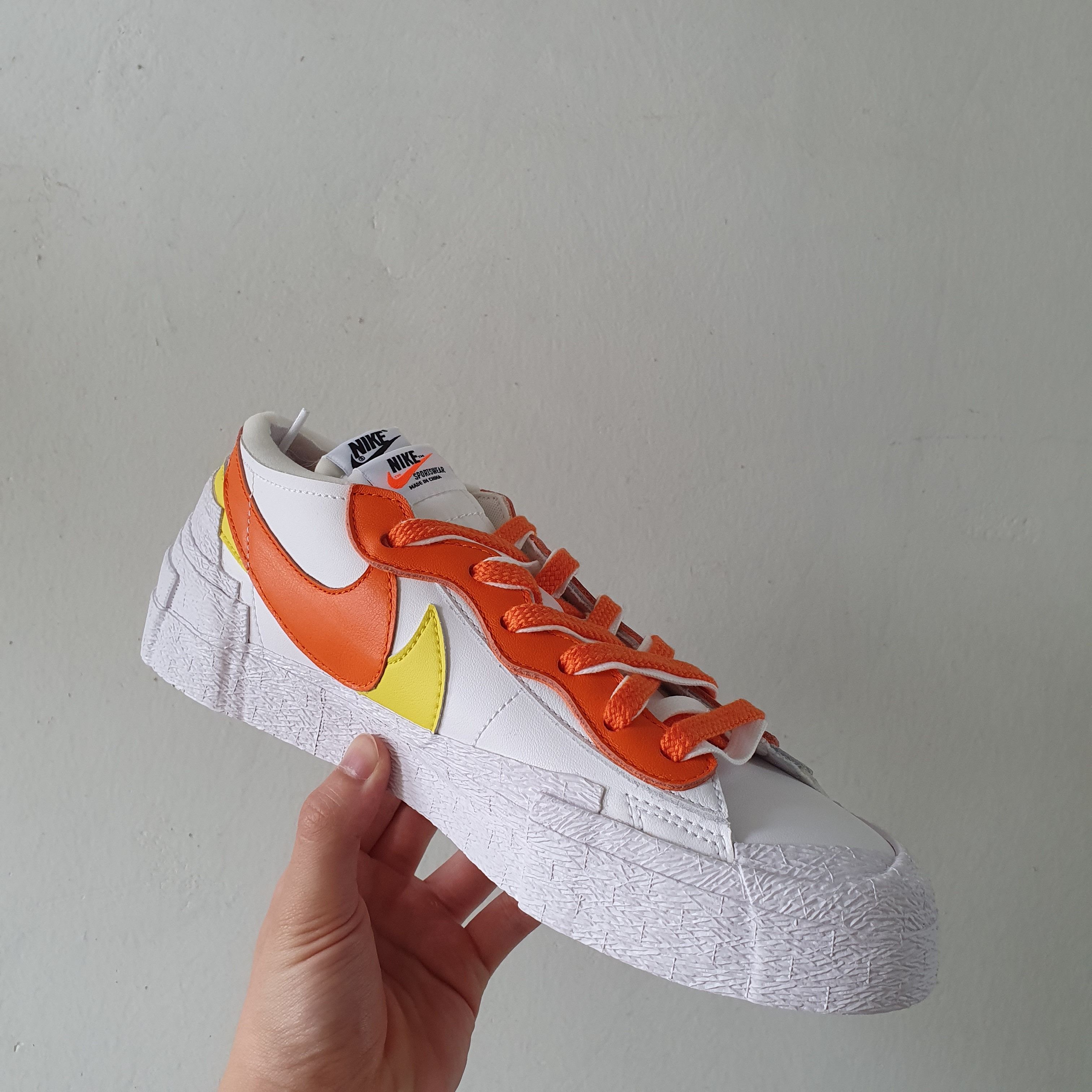 Nike x Sacai Blazer Low Magma Orange 착용 스타일