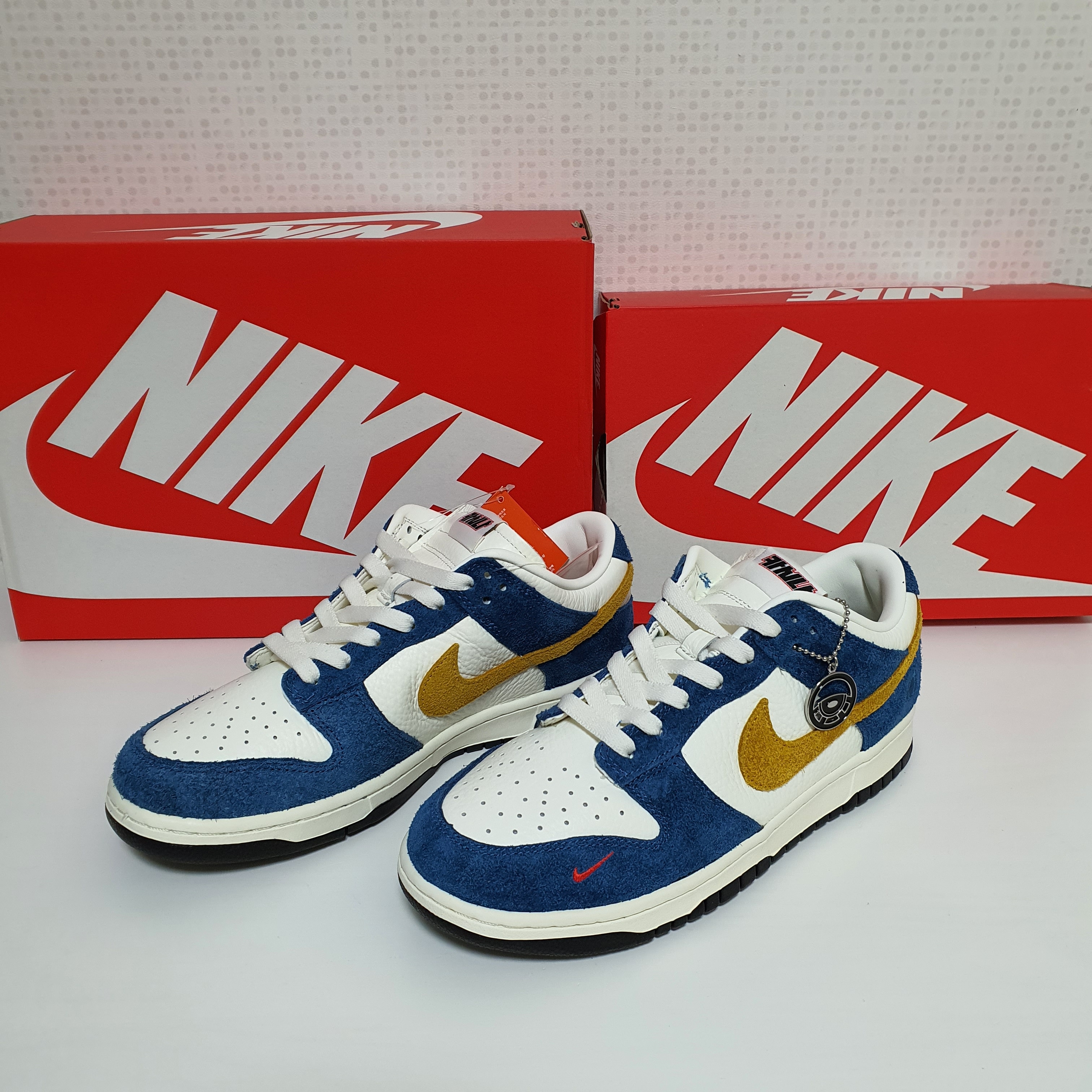 Nike x Kasina Dunk Low 80's Bus, Nike x Kasina Dunk Low Road Sign - Kasina Exclusive 착용 스타일 - 5