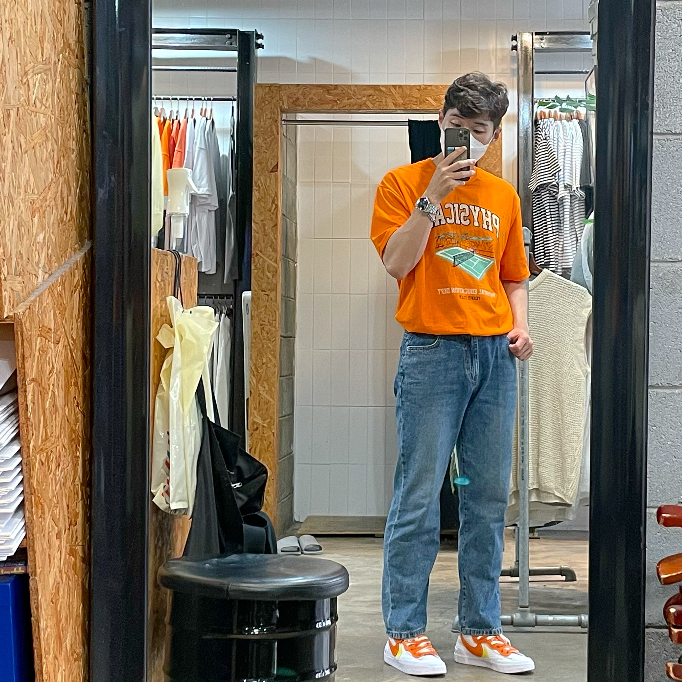 Nike x Sacai Blazer Low Magma Orange 착용 스타일