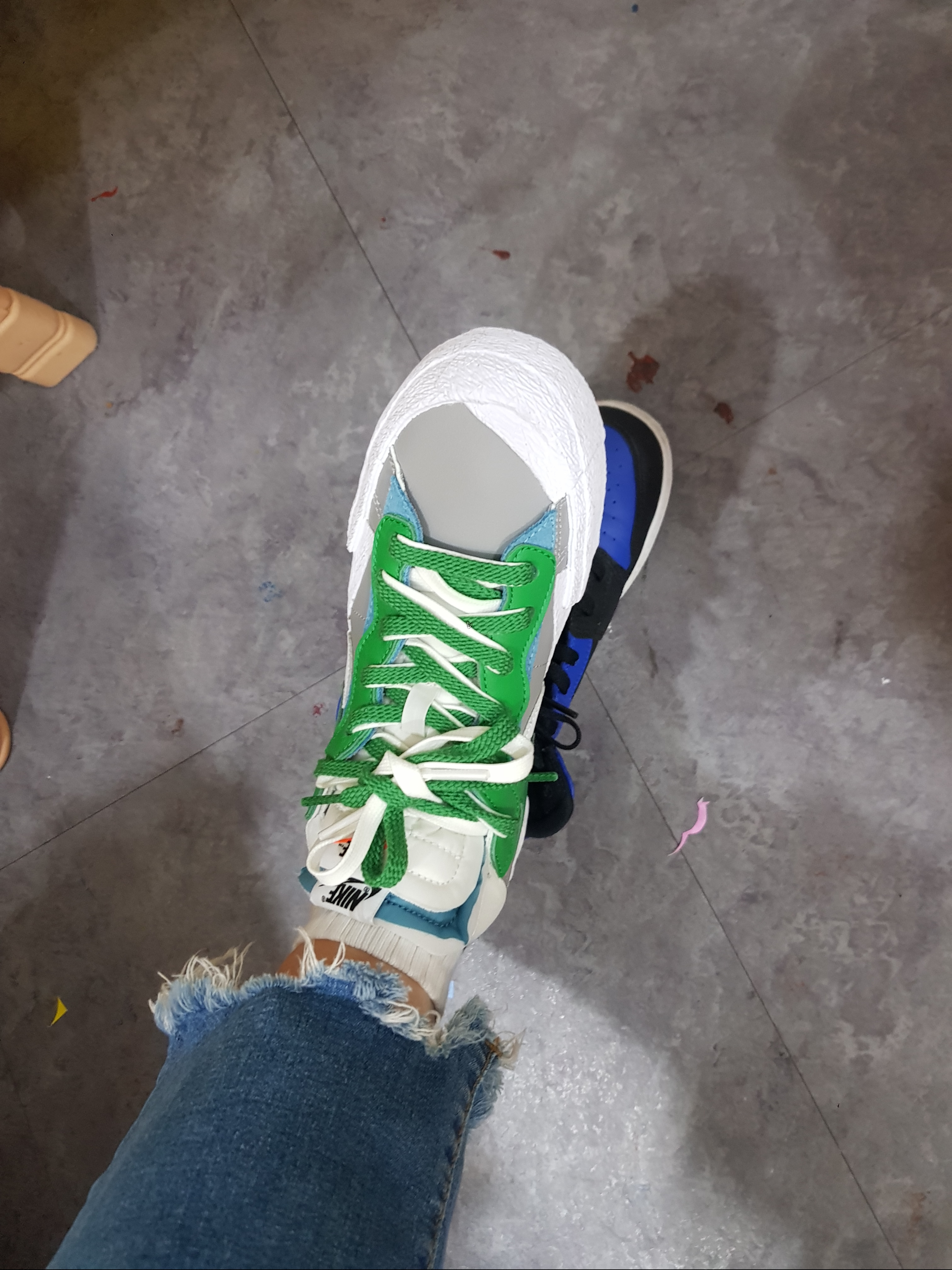 Nike x Sacai Blazer Low Classic Green 착용 스타일 - 2