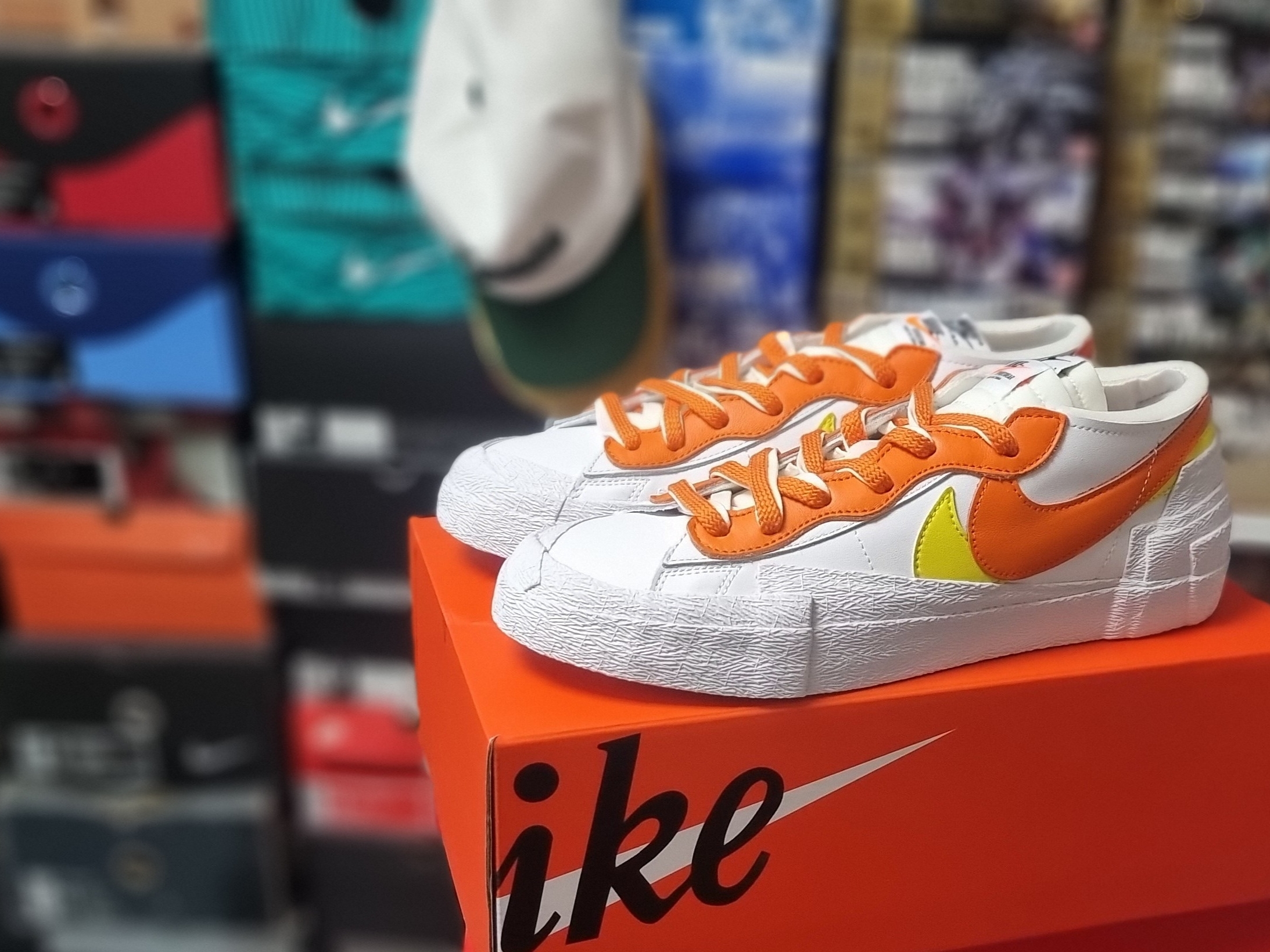 Nike x Sacai Blazer Low Magma Orange 착용 스타일