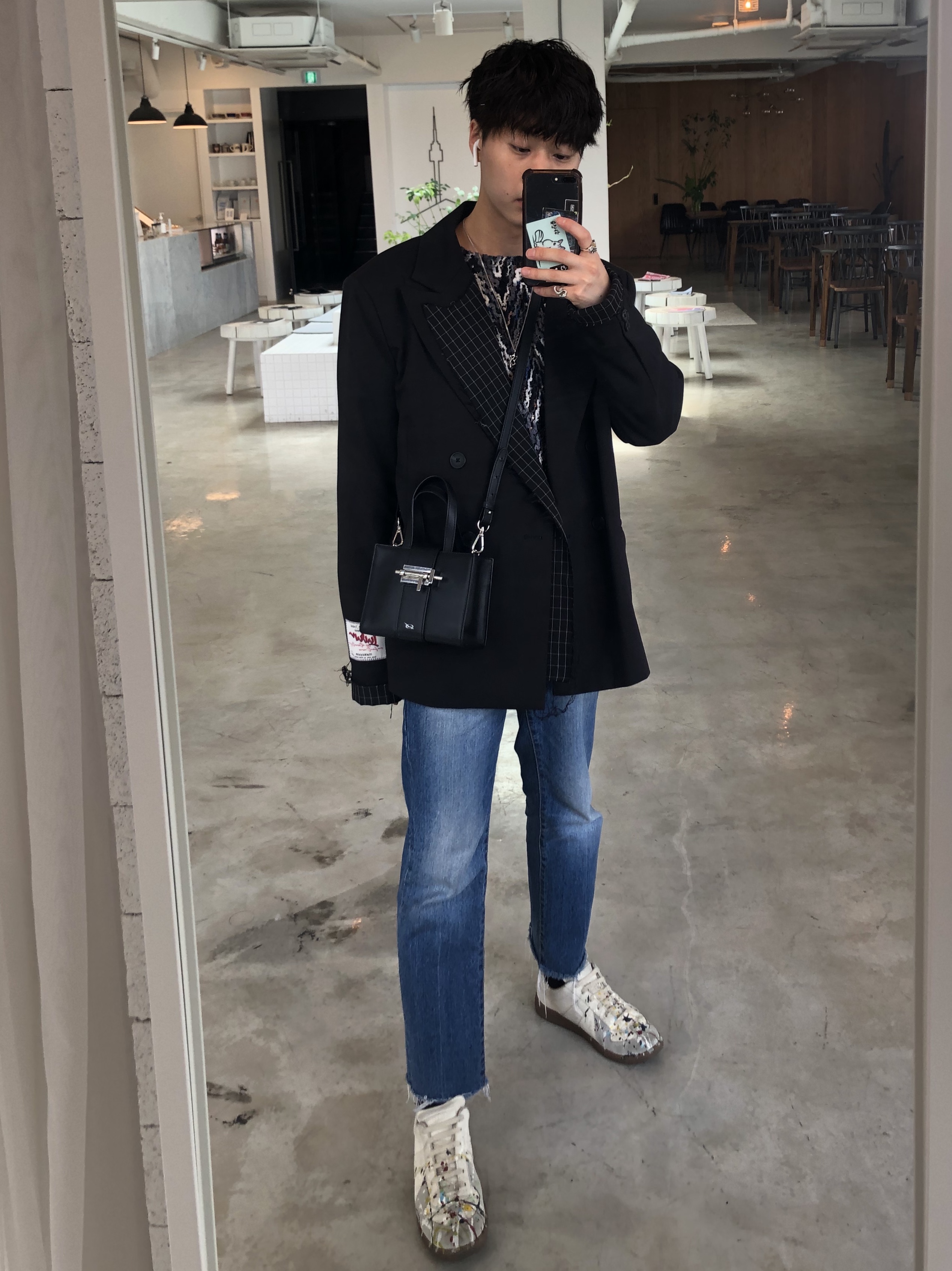 Maison Margiela Replica Paint Drop Sneakers 착용 스타일