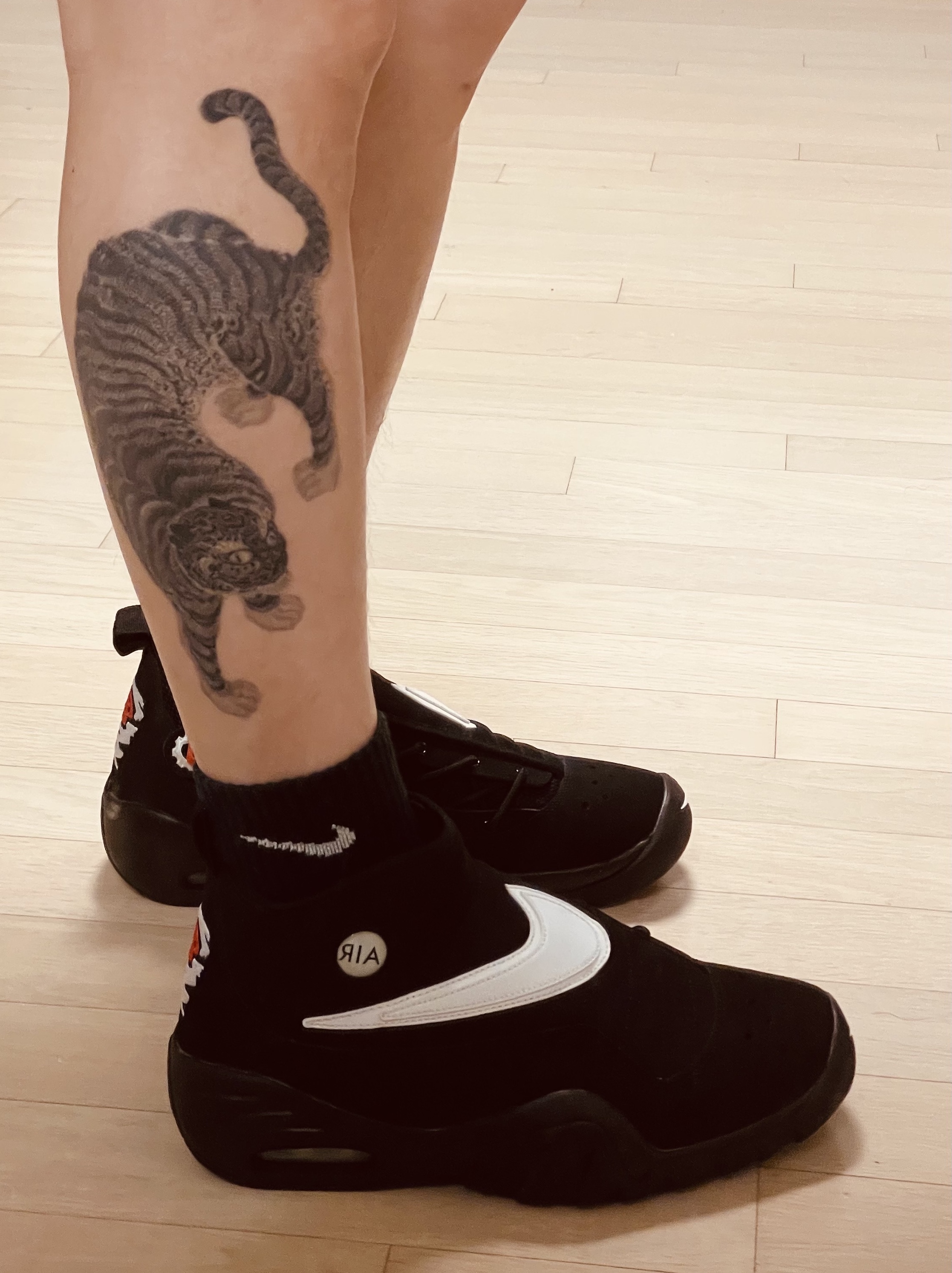 Nike Air Shake NDestrukt Black White 착용 스타일