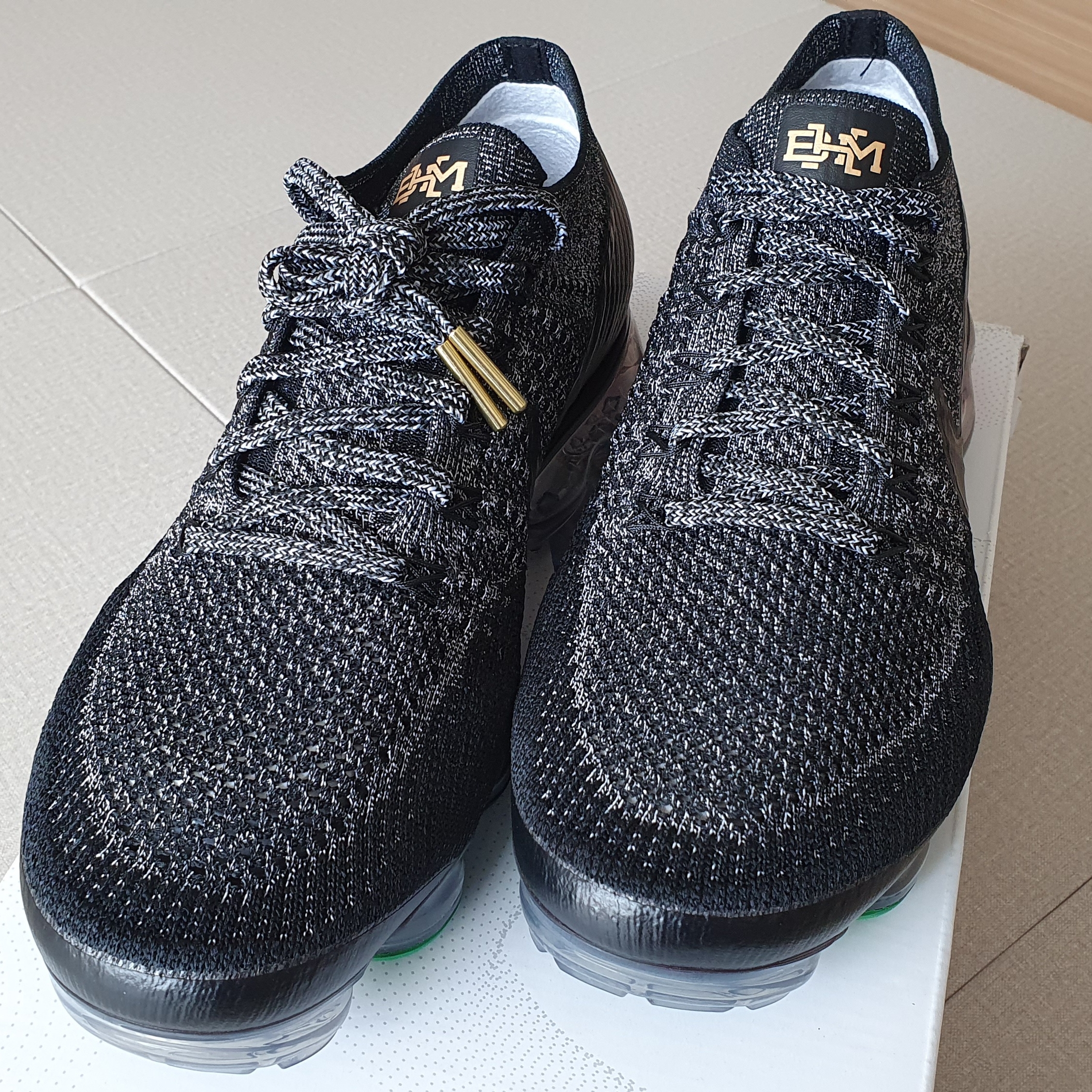 Nike Air VaporMax Flyknit BHM 2018 착용 스타일 - 1