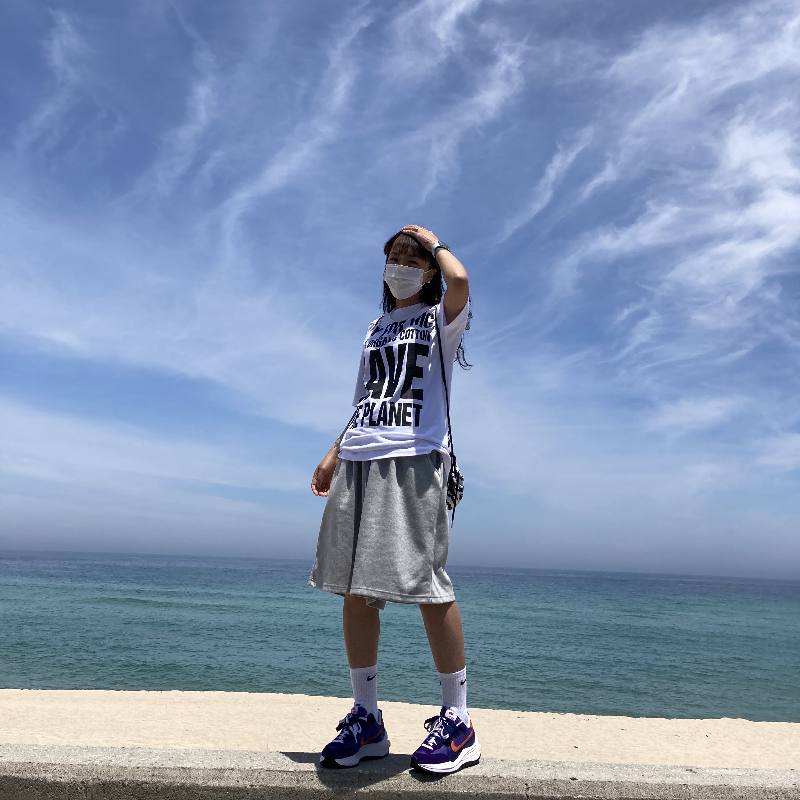 Nike x Sacai VaporWaffle Dark Iris 착용 스타일 - 1