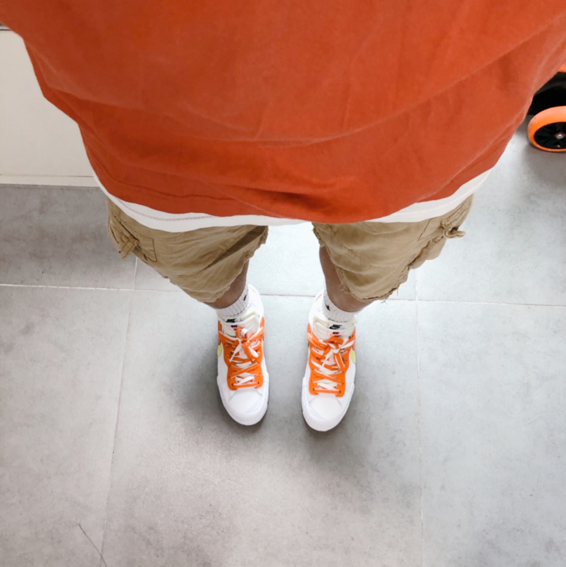 Nike x Sacai Blazer Low Magma Orange, Palace x Arc'teryx T-Shirt Ochre - 20FW 착용 스타일 - 3