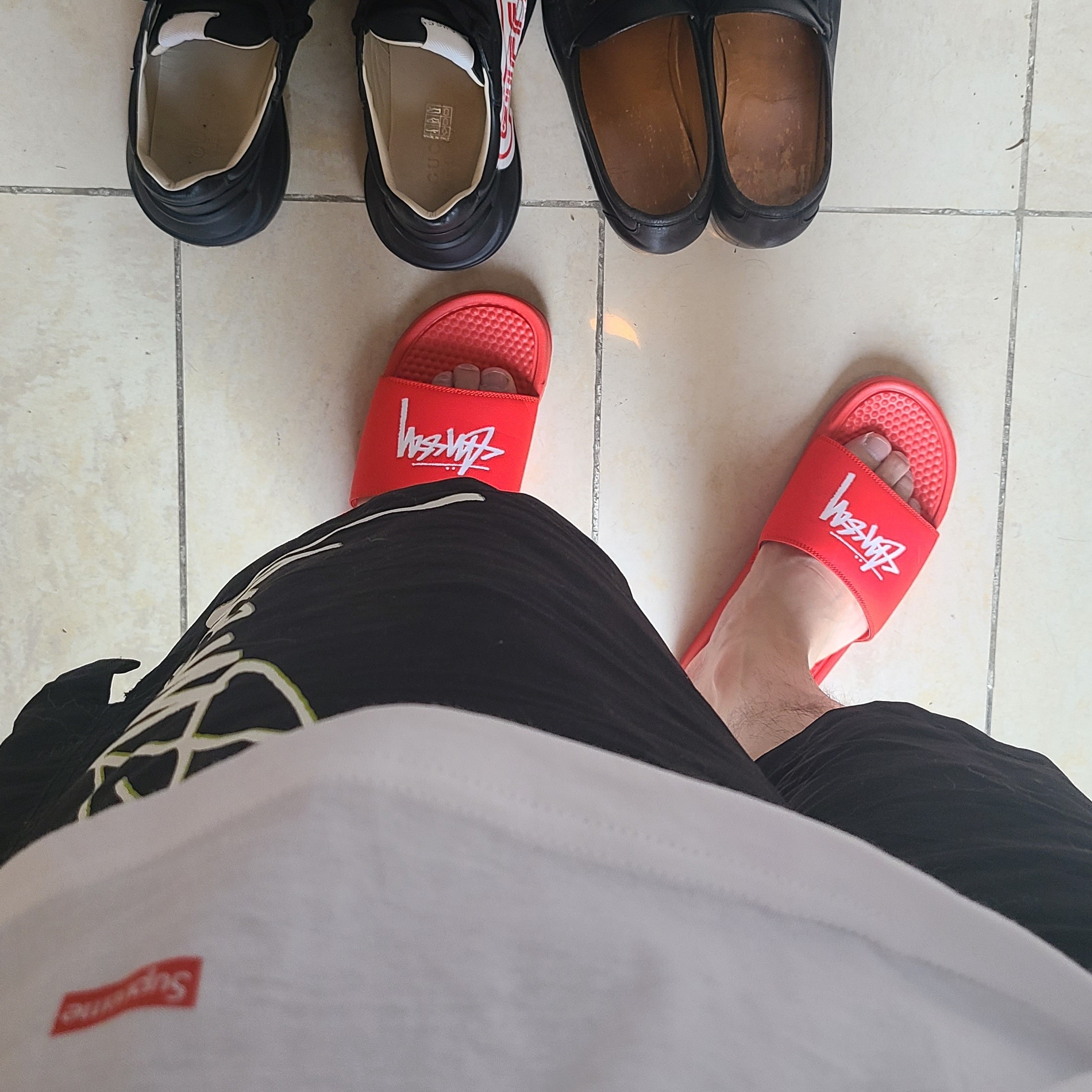 Nike x Stussy Benassi Slide Off Noir 착용 스타일