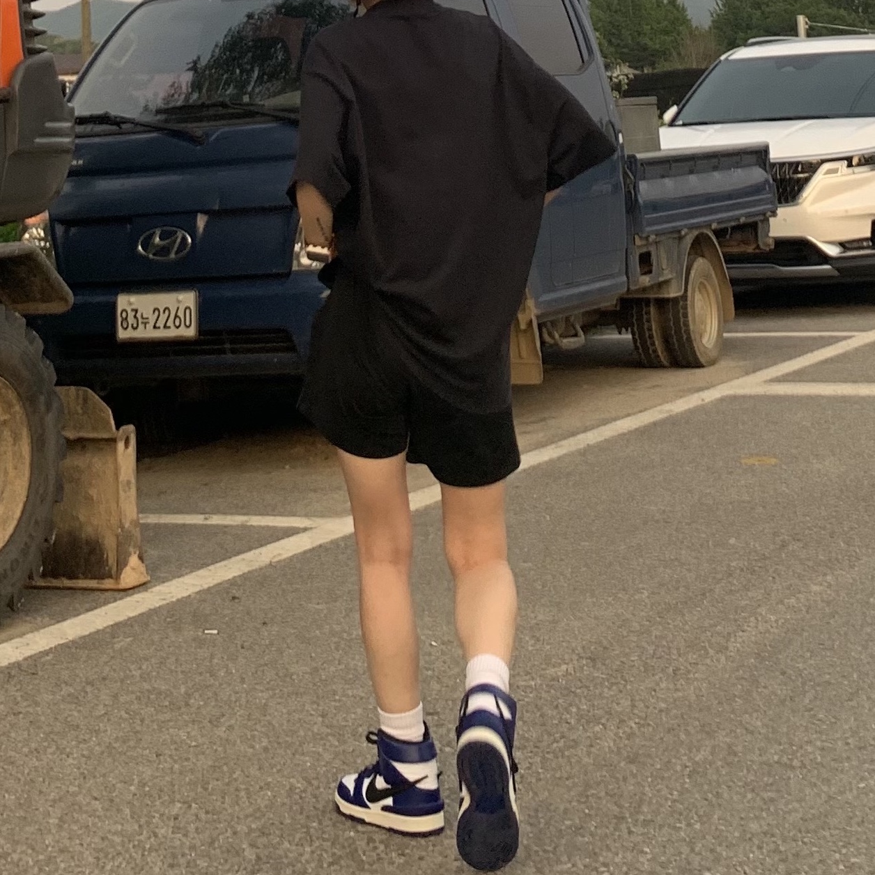 Nike x Ambush Dunk High Deep Royal Blue 착용 스타일 - 2
