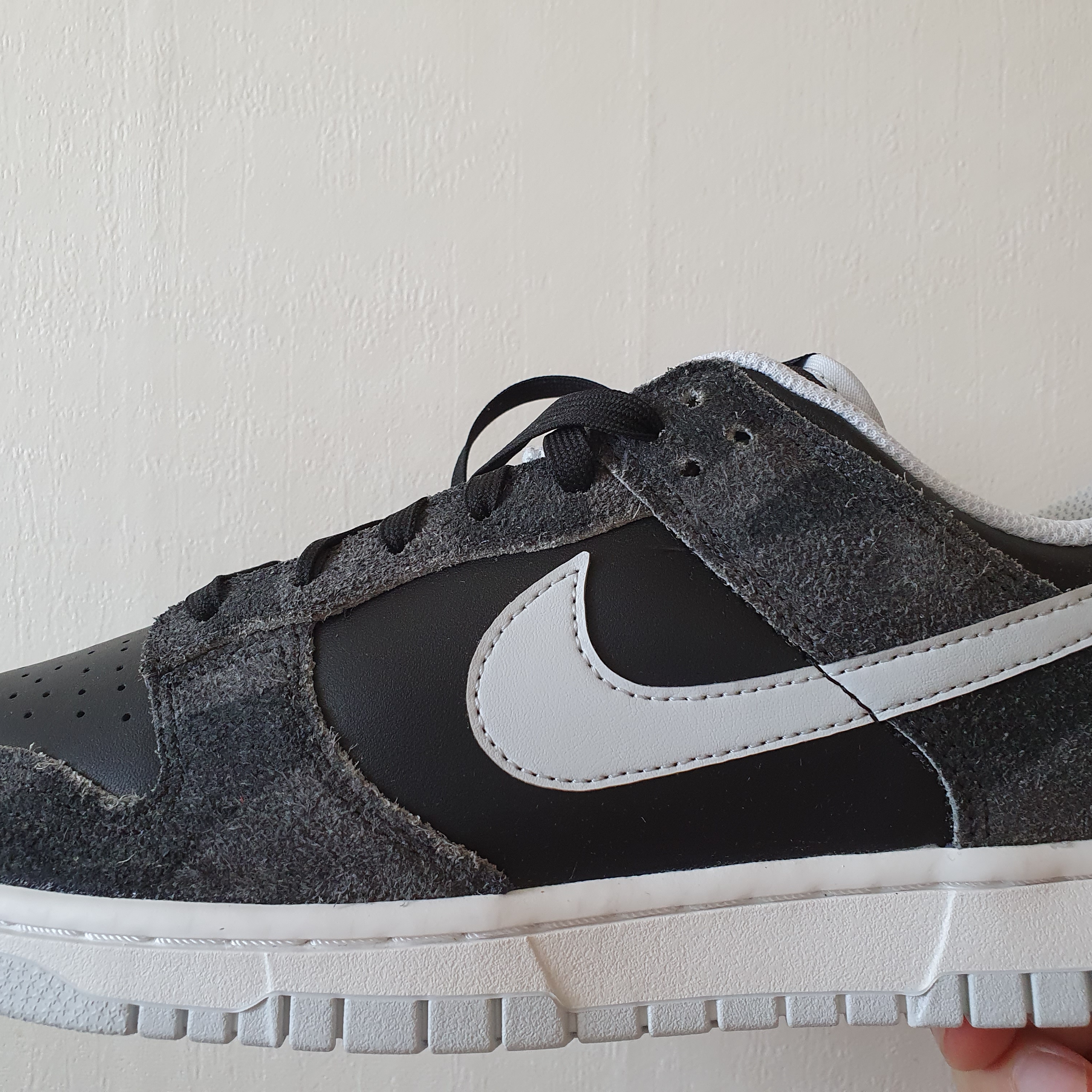Nike Dunk Low Retro PRM Zebra 착용 스타일 - 1