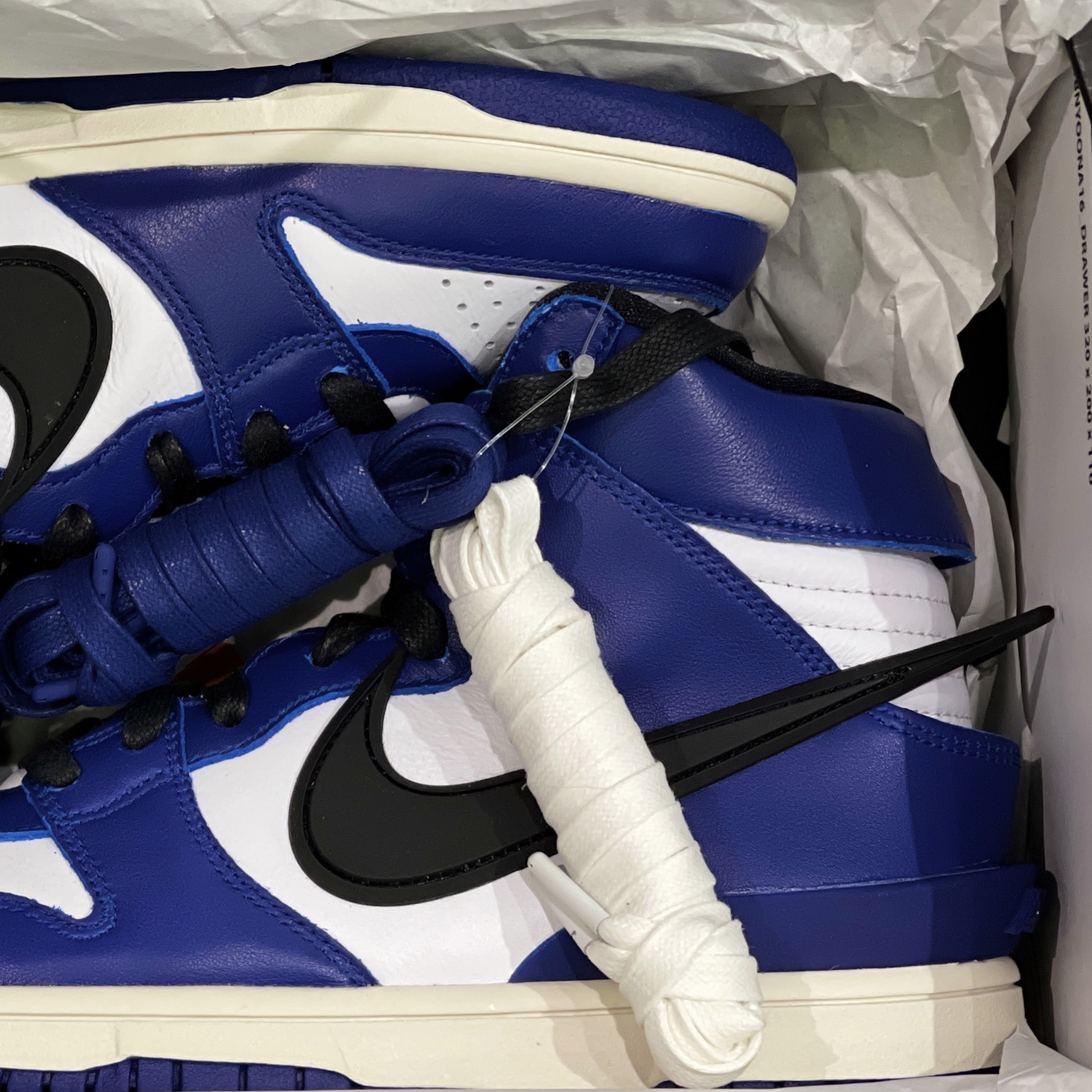 Nike x Ambush Dunk High Deep Royal Blue 착용 스타일