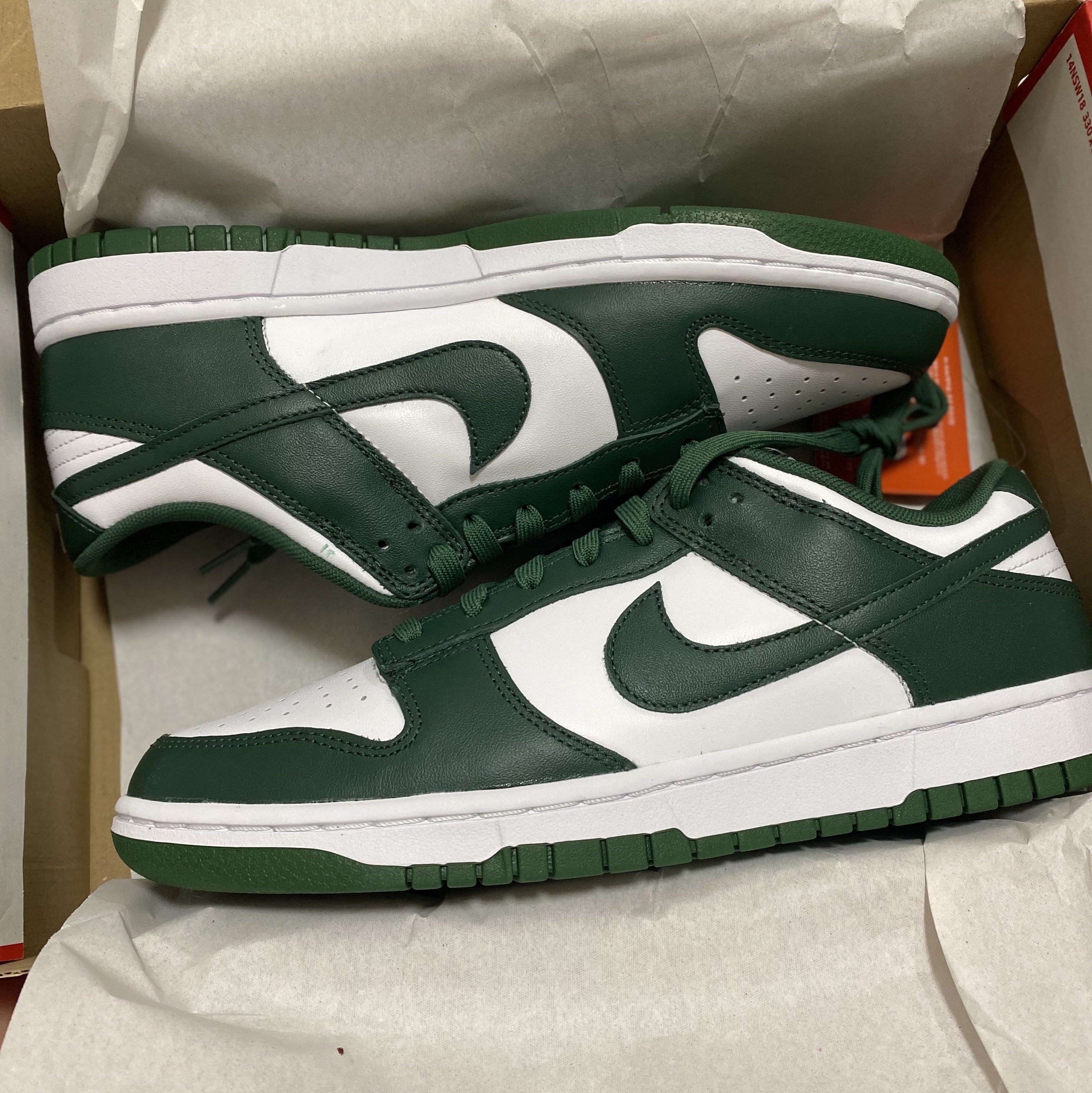 Nike Dunk Low Retro Black 착용 스타일