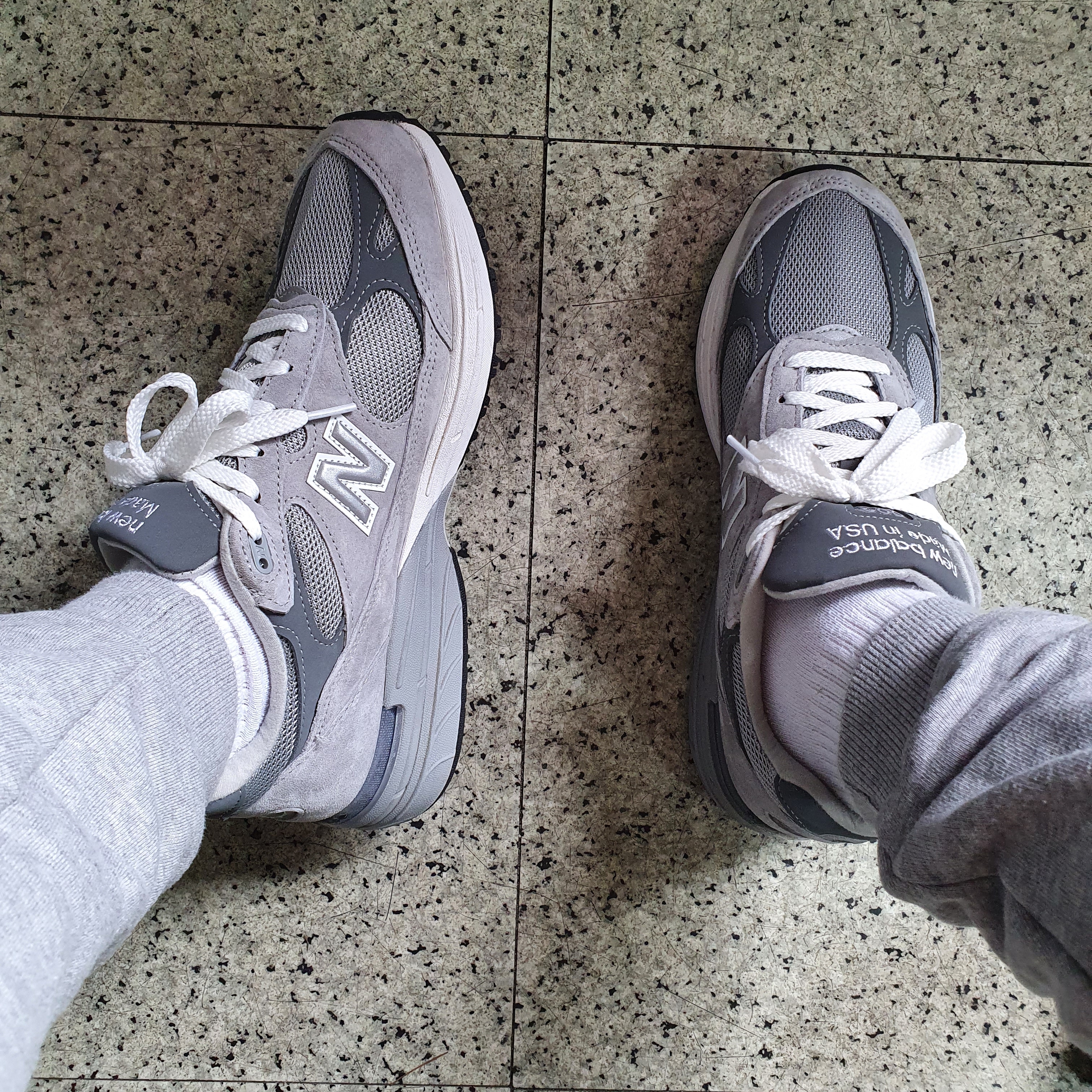 New Balance 993 Made in USA Grey - D Standard 착용 스타일