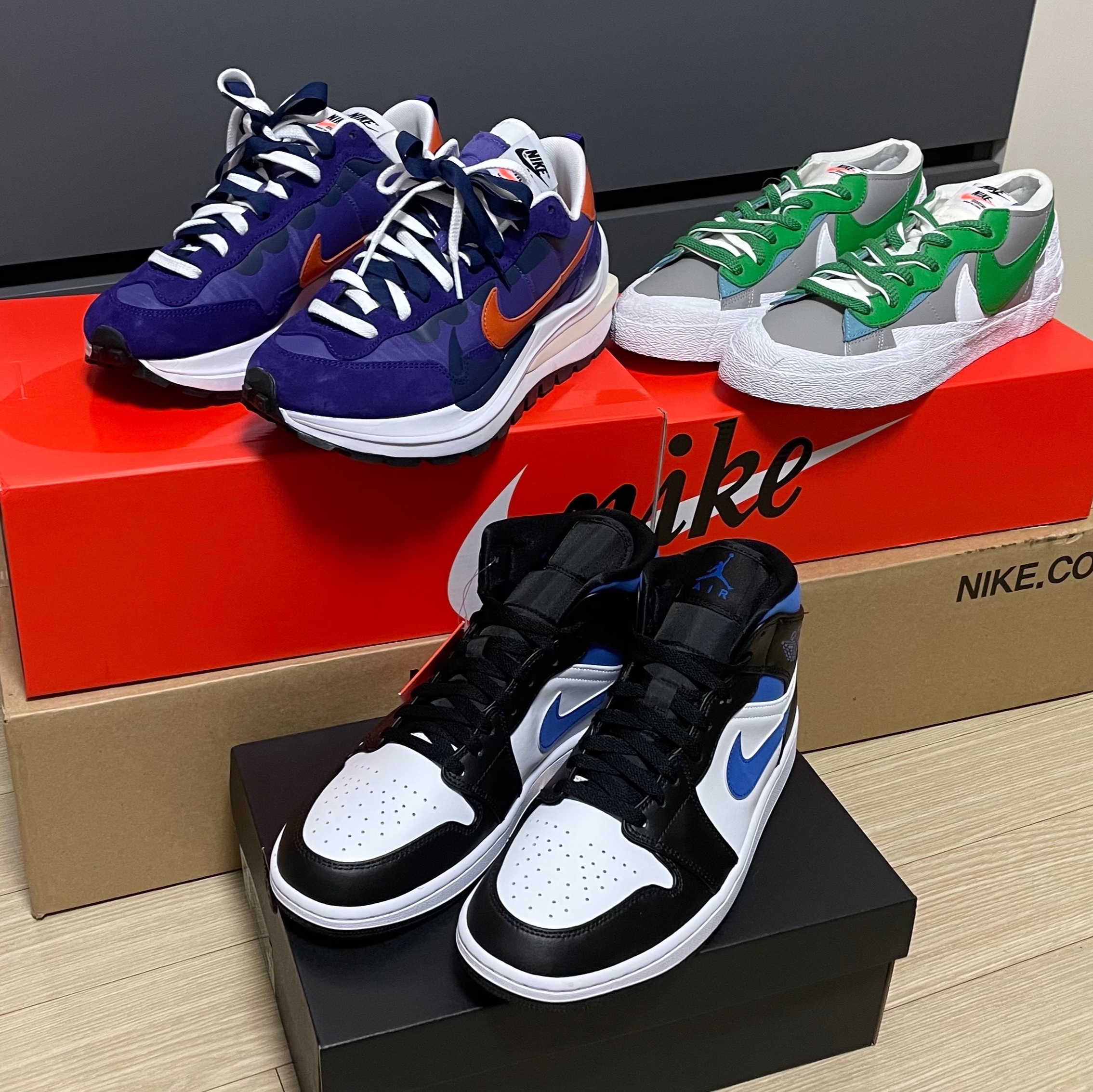 Jordan 1 Mid Racer Blue, Nike x Sacai Blazer Low Classic Green 착용 스타일