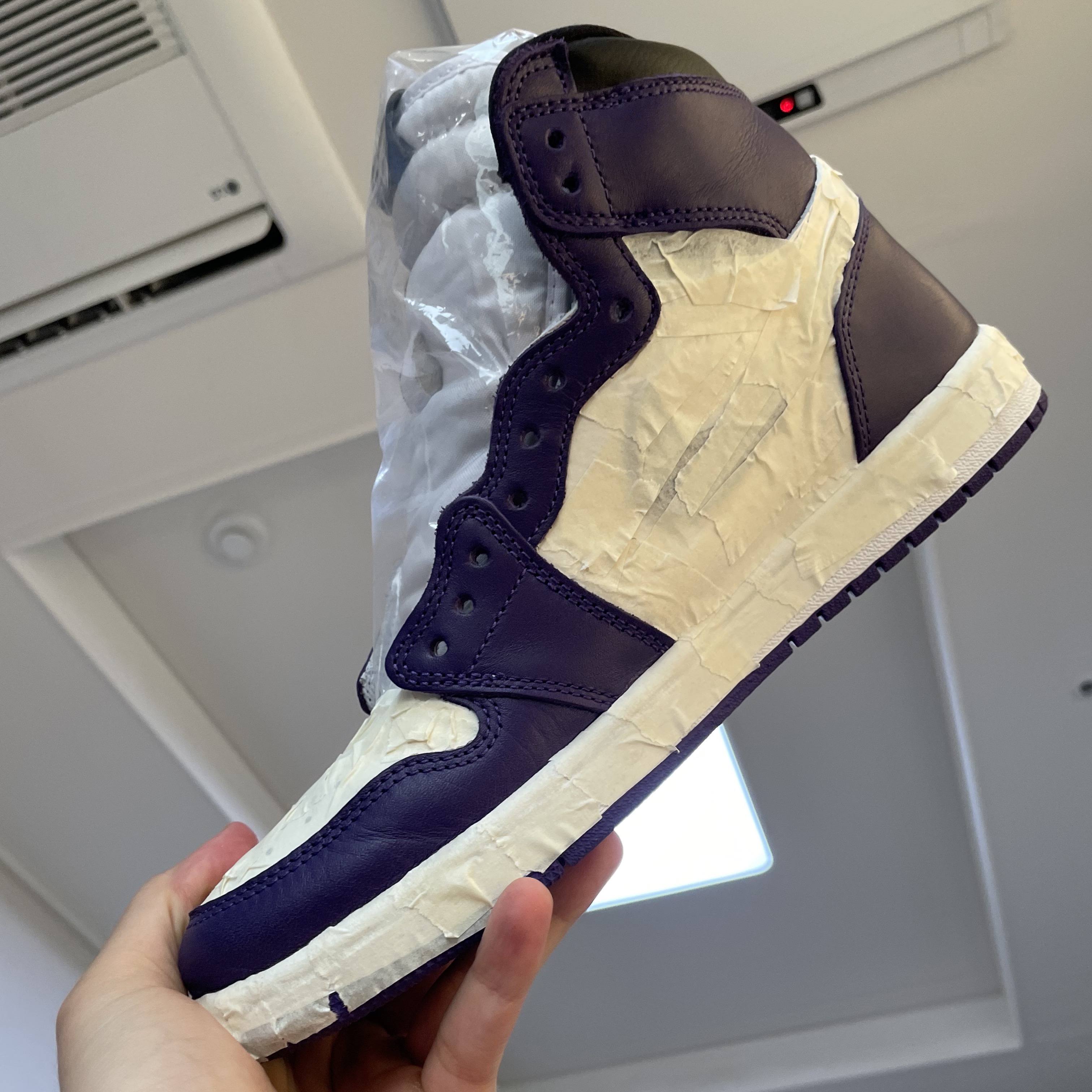 Jordan 1 Retro High OG Court Purple 2020 착용 스타일 - 3