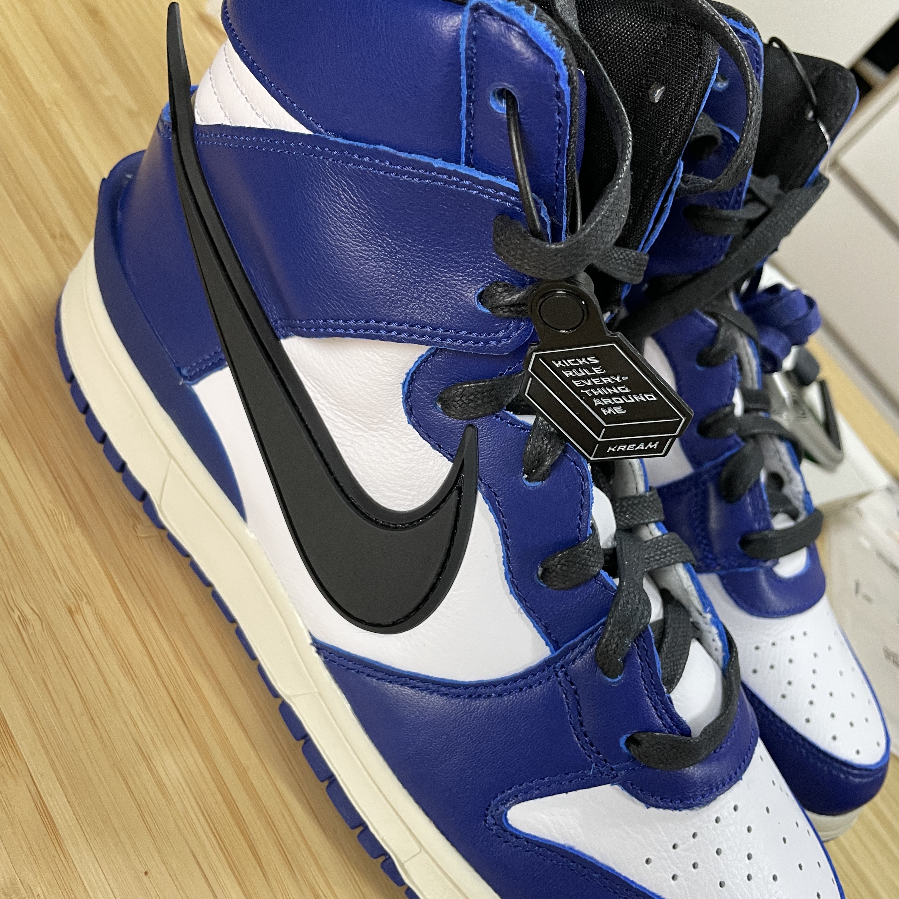 Nike x Ambush Dunk High Deep Royal Blue 착용 스타일 - 2