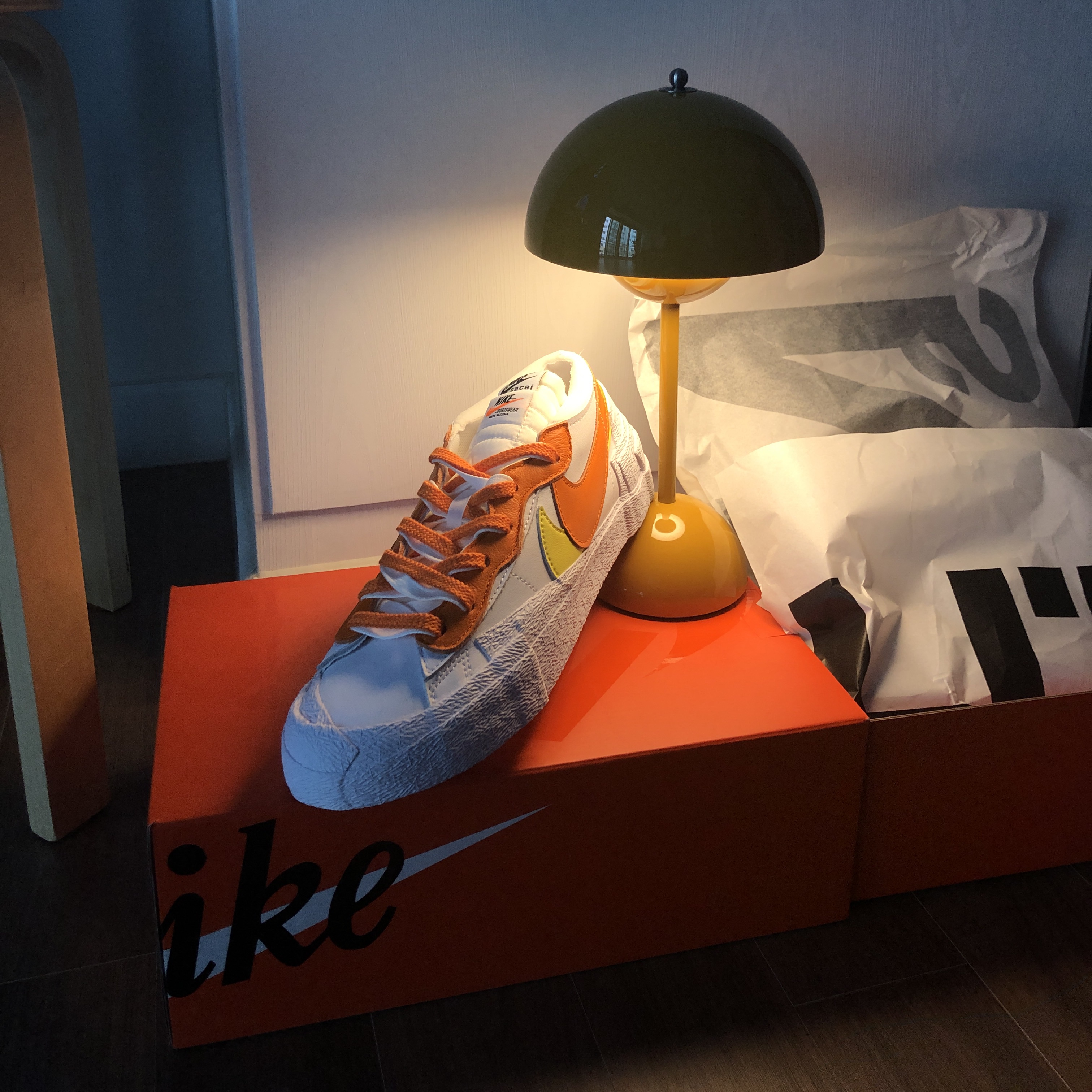 Nike x Sacai Blazer Low Magma Orange 착용 스타일