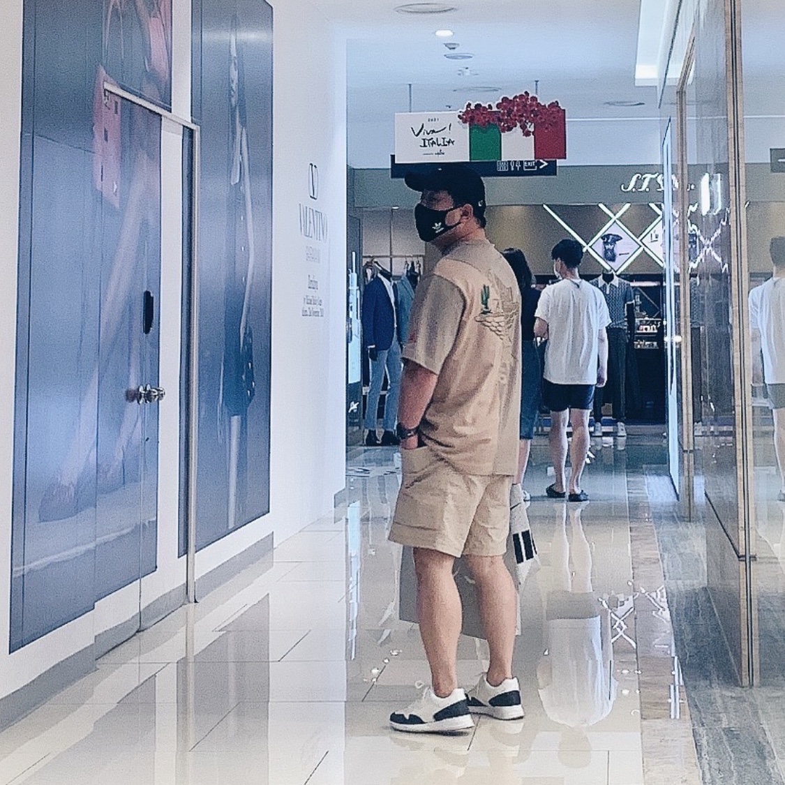 Jordan x Travis Scott S/S Top - Asia 착용 스타일 - 2