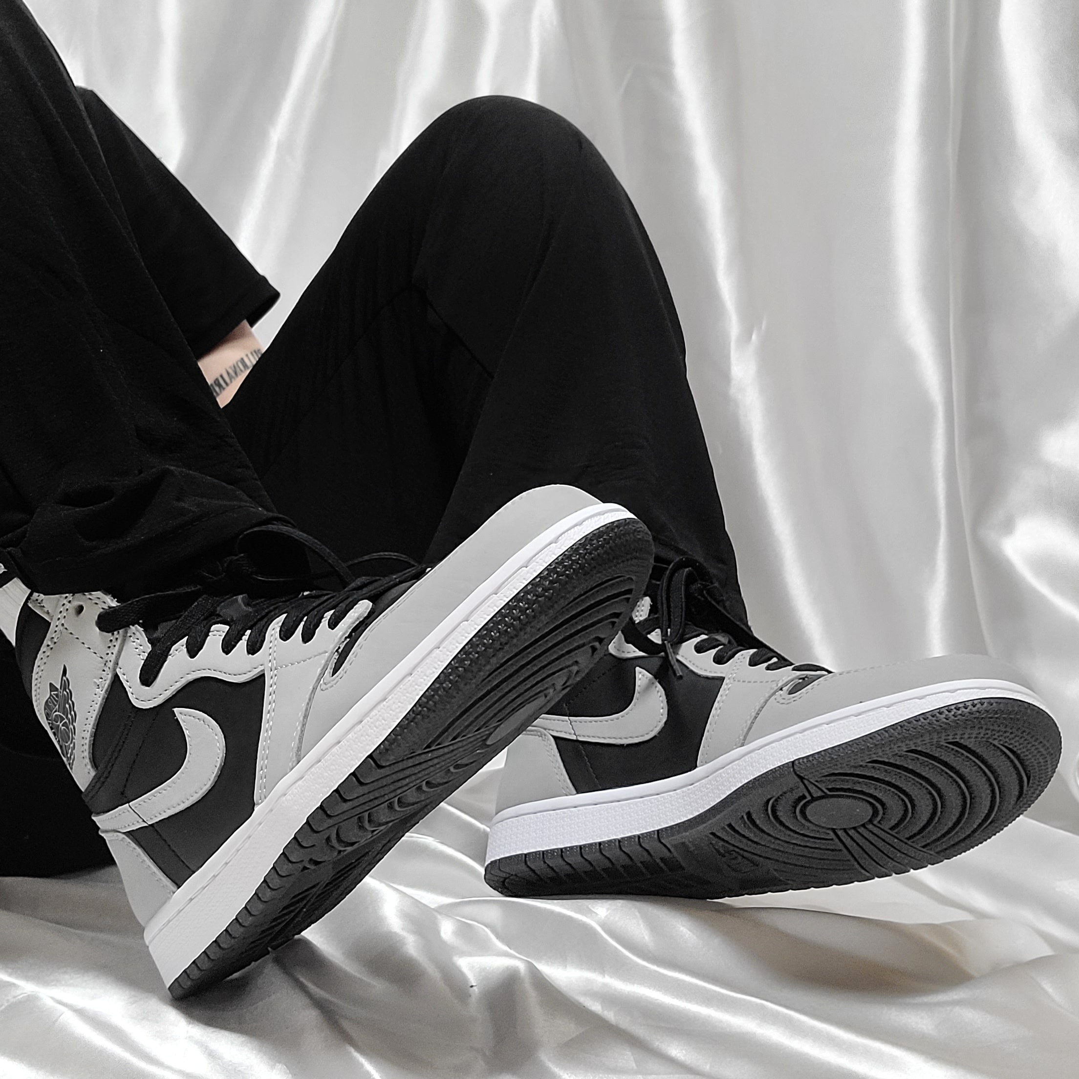 Jordan 1 Retro High OG Shadow 2.0, (GS) Jordan 1 Retro High OG Shadow 2.0 착용 스타일 - 5