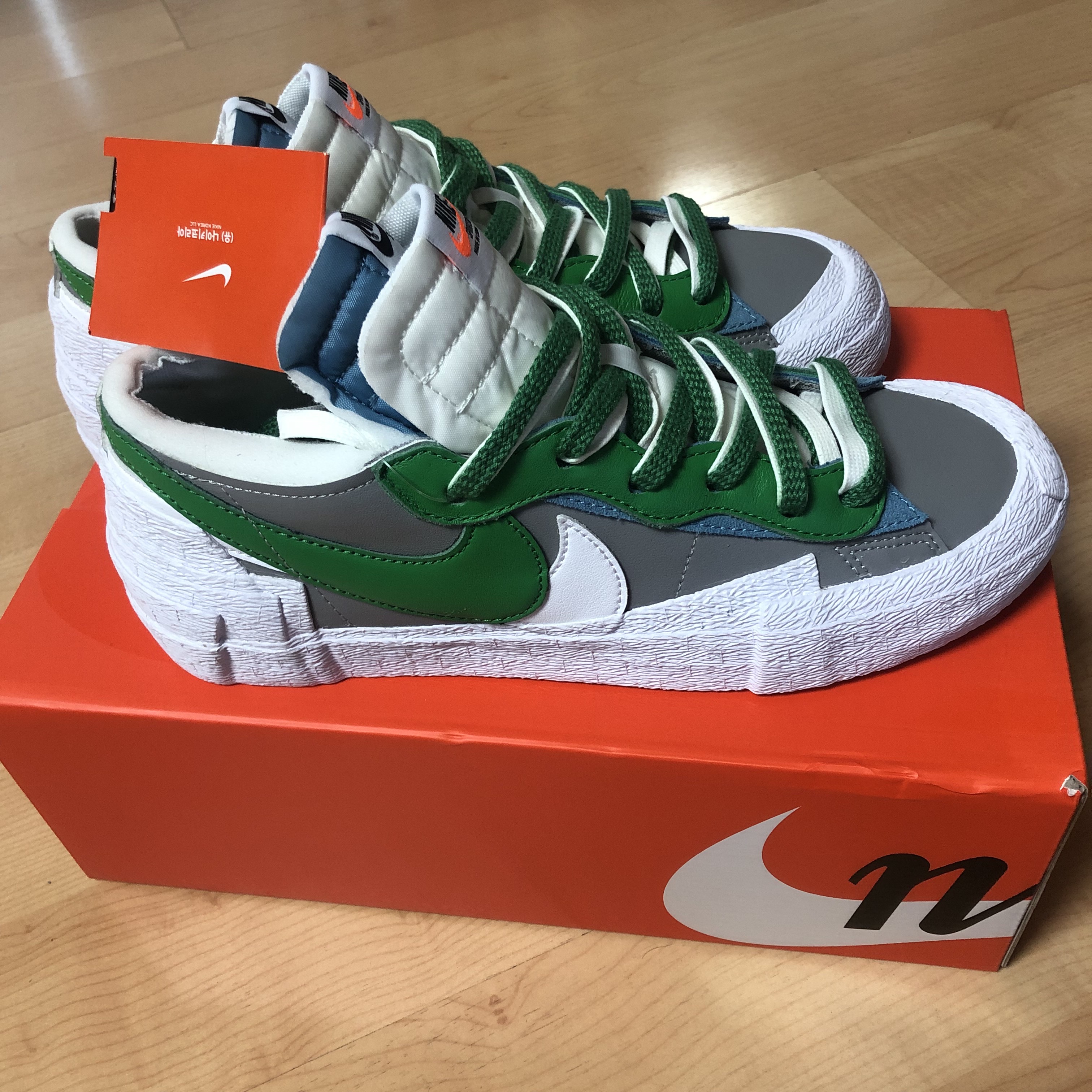 Nike x Sacai Blazer Low Classic Green 착용 스타일 - 1