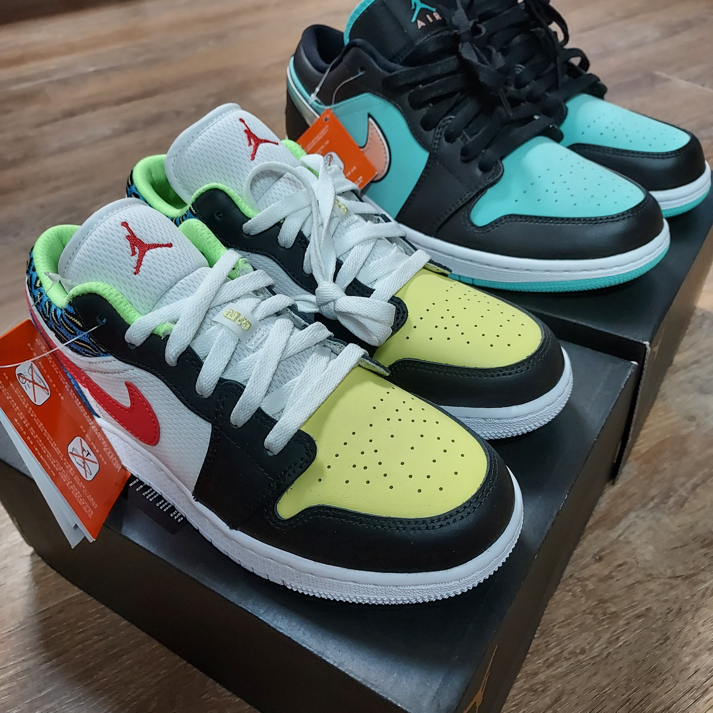 Nike Air Force 1 '07 Low Added Air White, (W) Nike Air Max 95 Barely Rose 착용 스타일 - 3