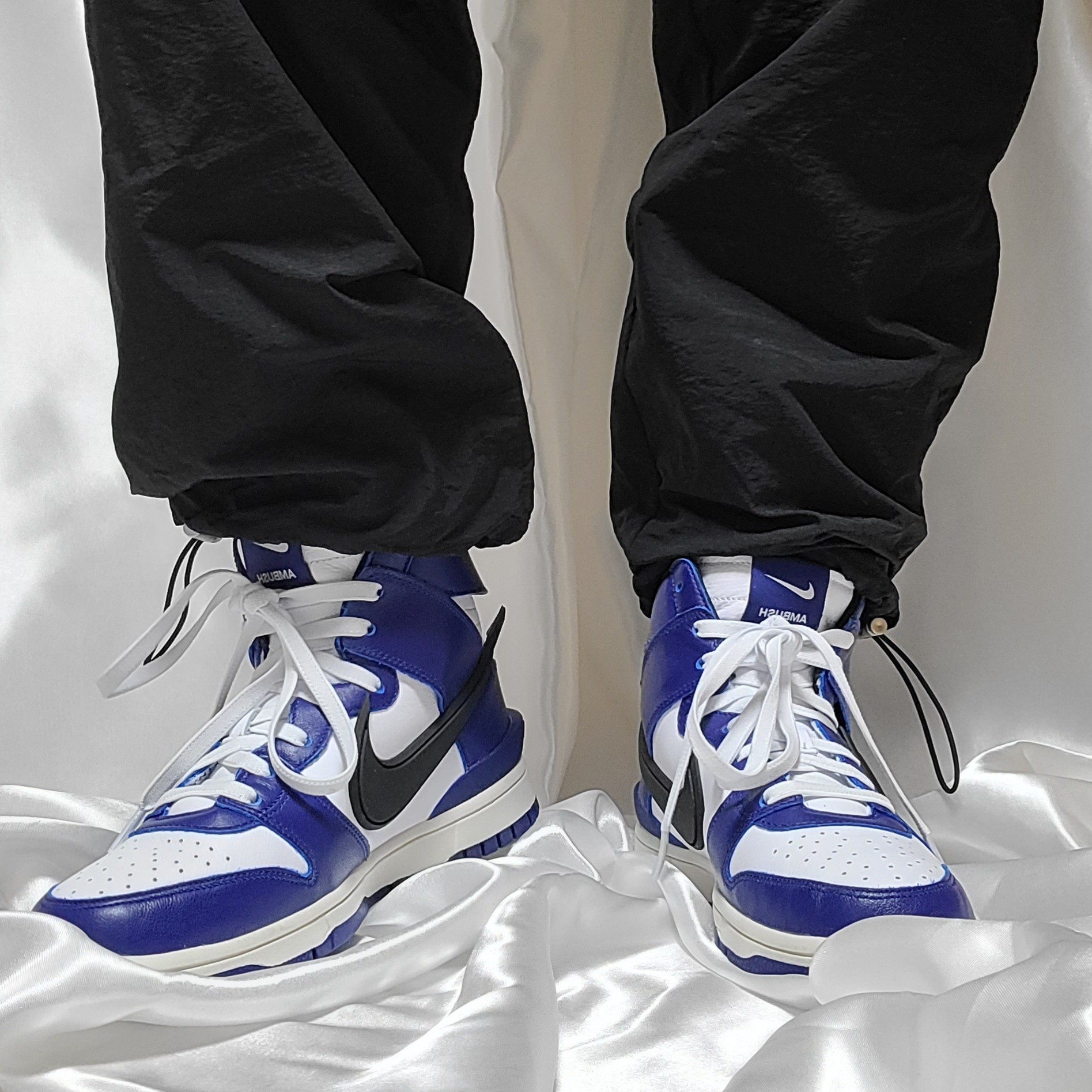 Nike x Ambush Dunk High Deep Royal Blue 착용 스타일 - 1