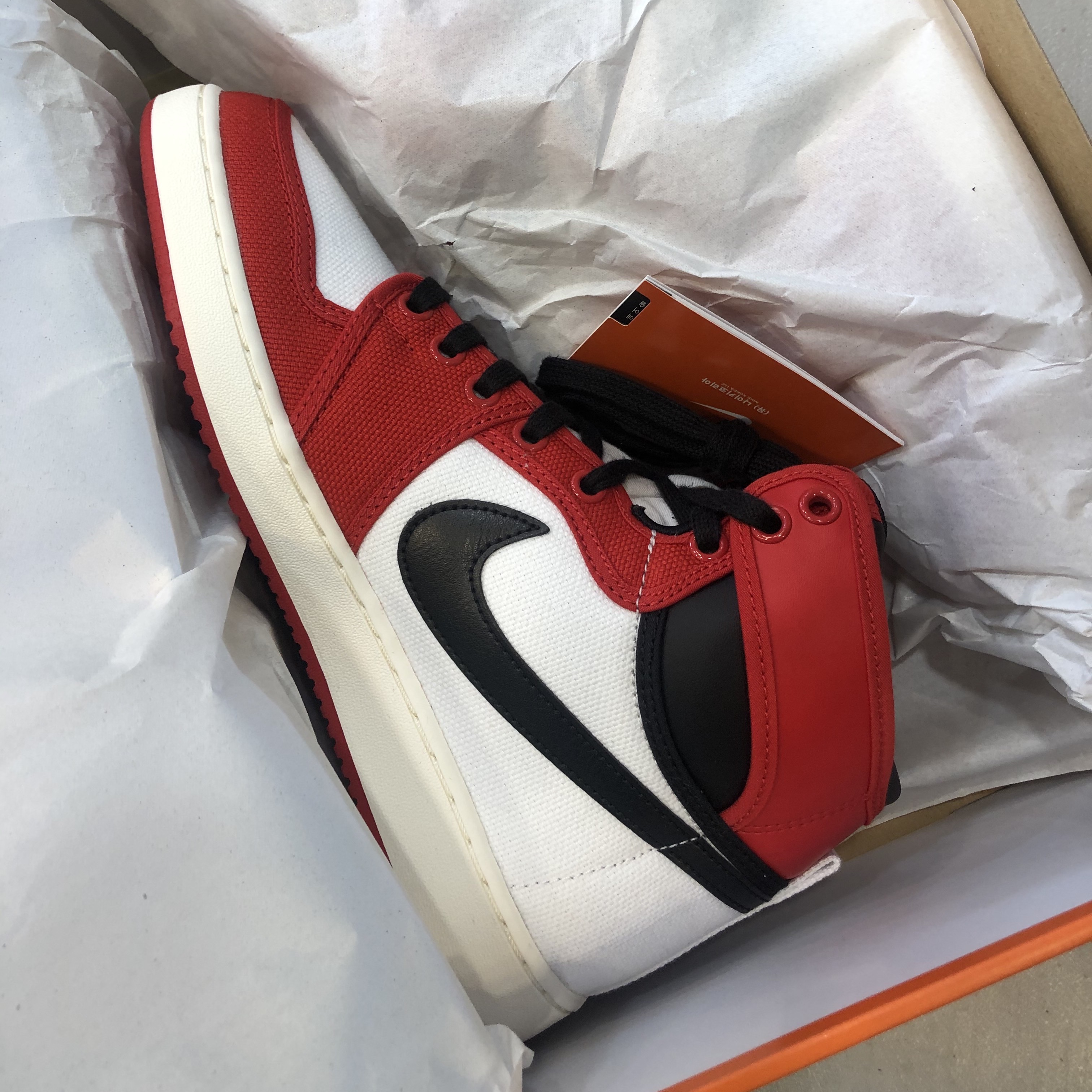 Jordan 1 KO Chicago 2021 착용 스타일