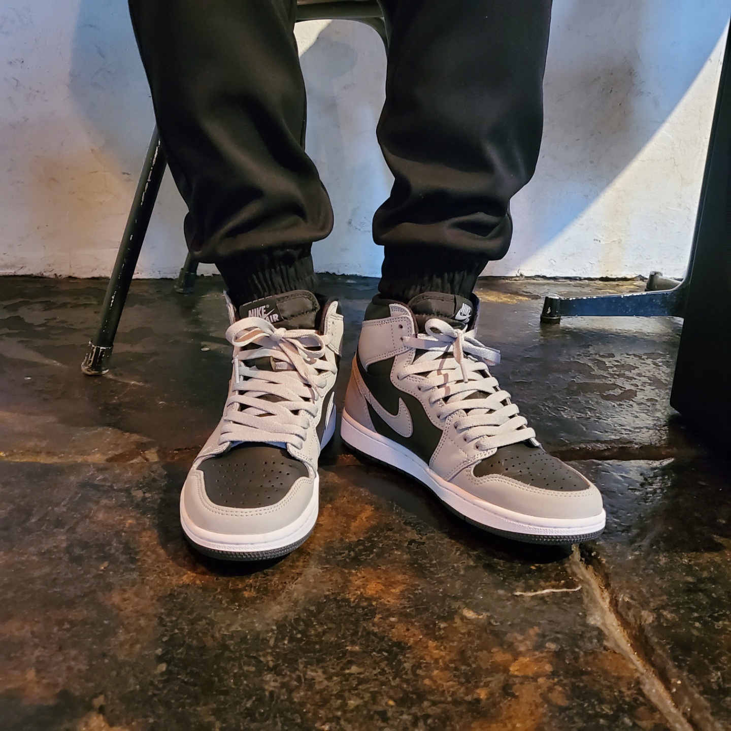 Jordan 1 Retro High OG Shadow 2.0 착용 스타일 - 1