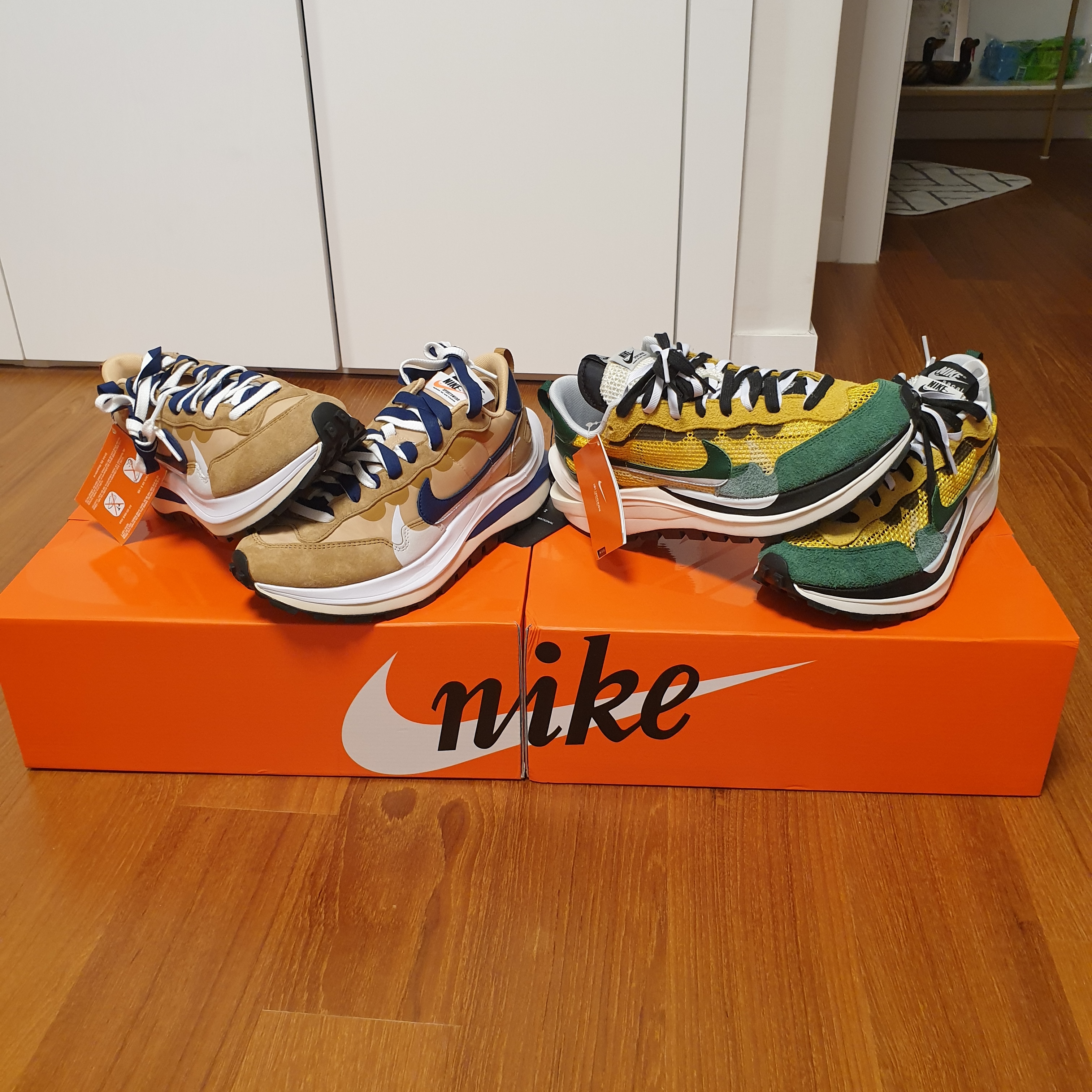 Nike x Sacai VaporWaffle Sesame and Blue Void, Nike x Sacai VaporWaffle Tour Yellow & Gorge Green Sail 착용 스타일 - 4