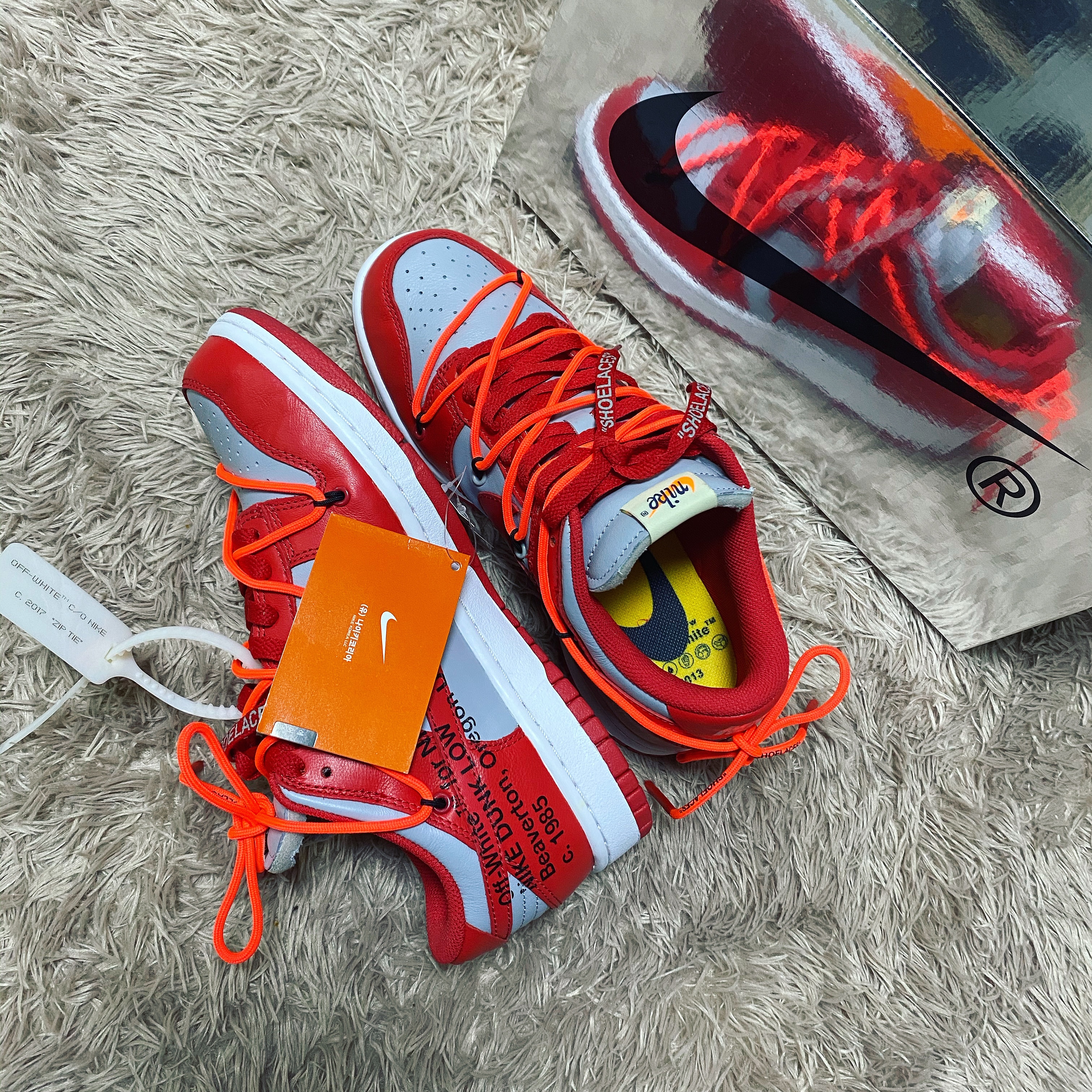 Nike x Off-White Dunk Low University Red 착용 스타일 - 1