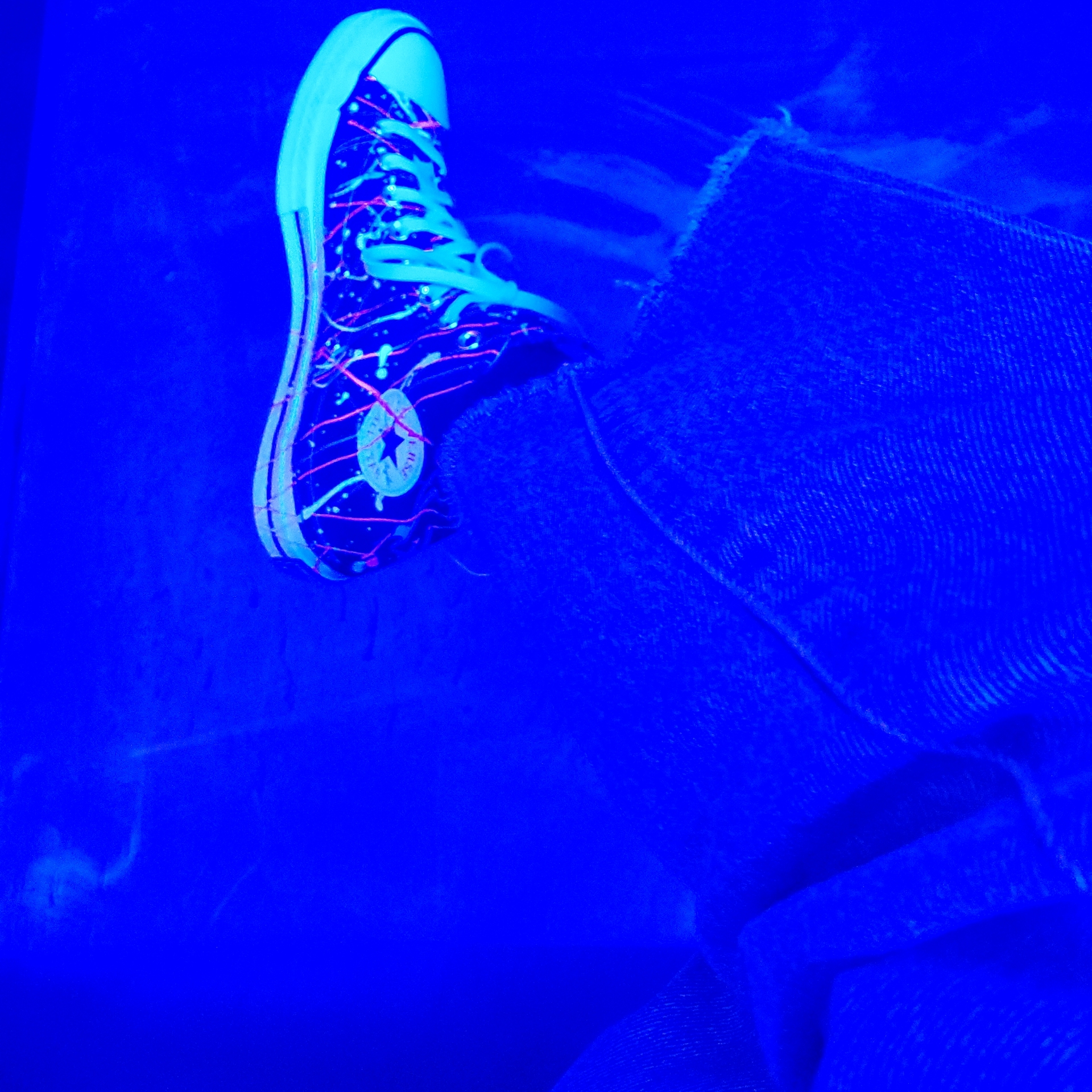 Converse Chuck 70 High Paint Splatter Black 착용 스타일